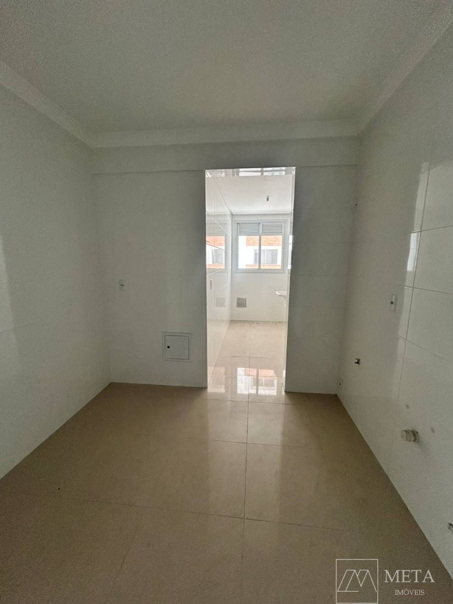 Apartamento 03 dormitórios no Centro de Palhoça