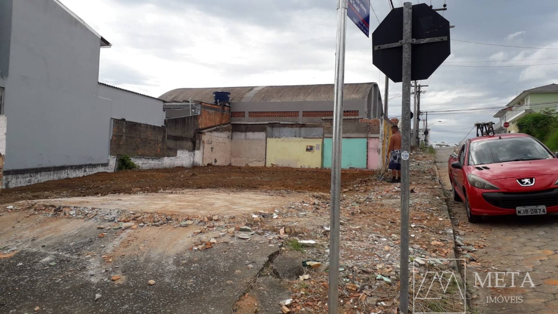 Lote / Terreno de 448 m² em Areias - São José/SC