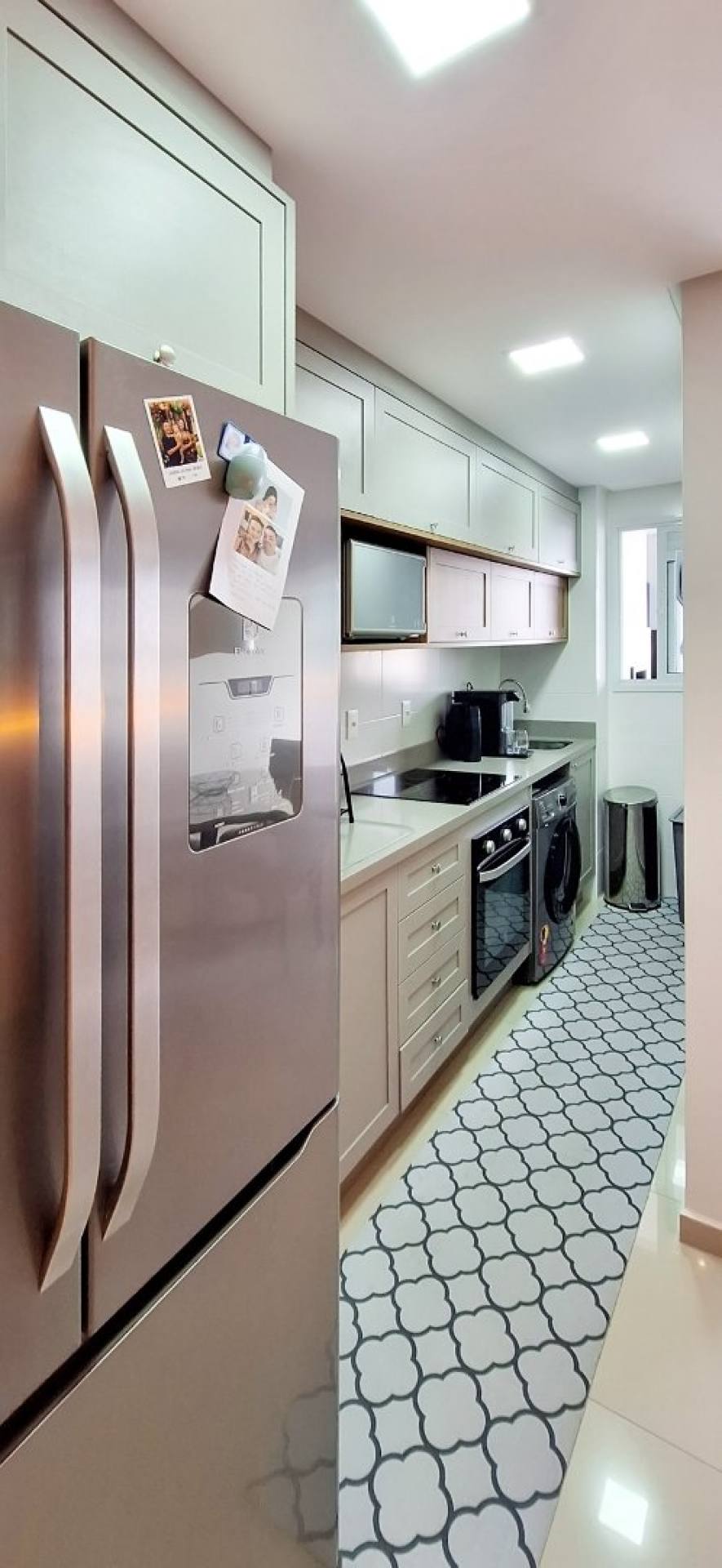 Apartamento de 3 dormitórios, sendo uma suíte no Centro de Biguaçu