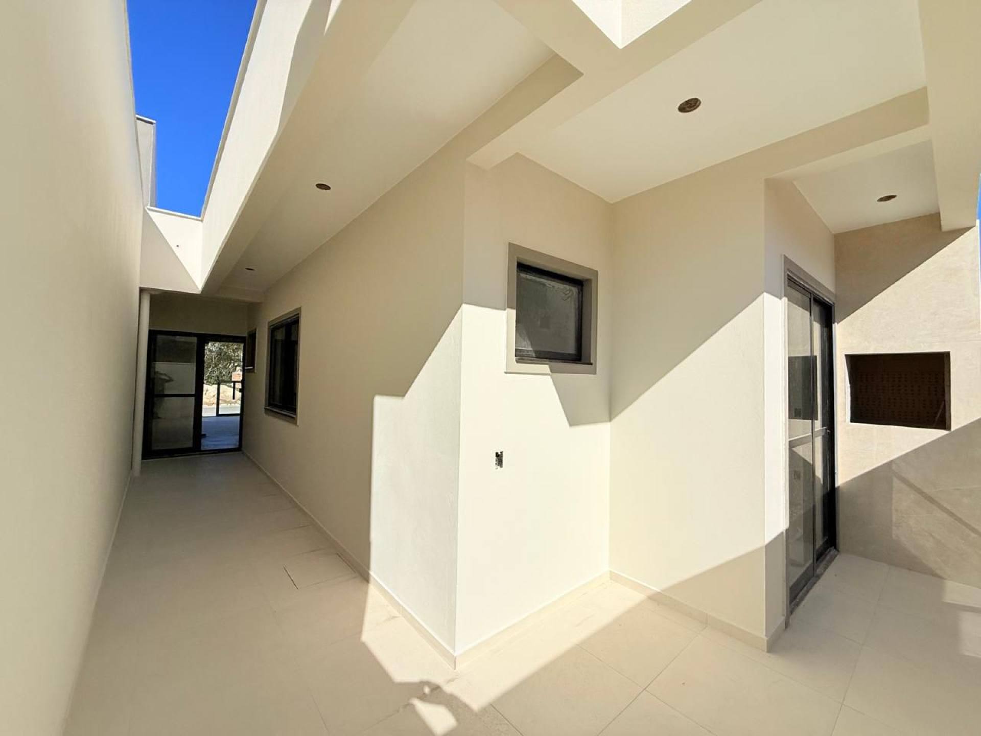Casa de 2 dormitórios (1 suíte) em Forquilhas - São José/SC