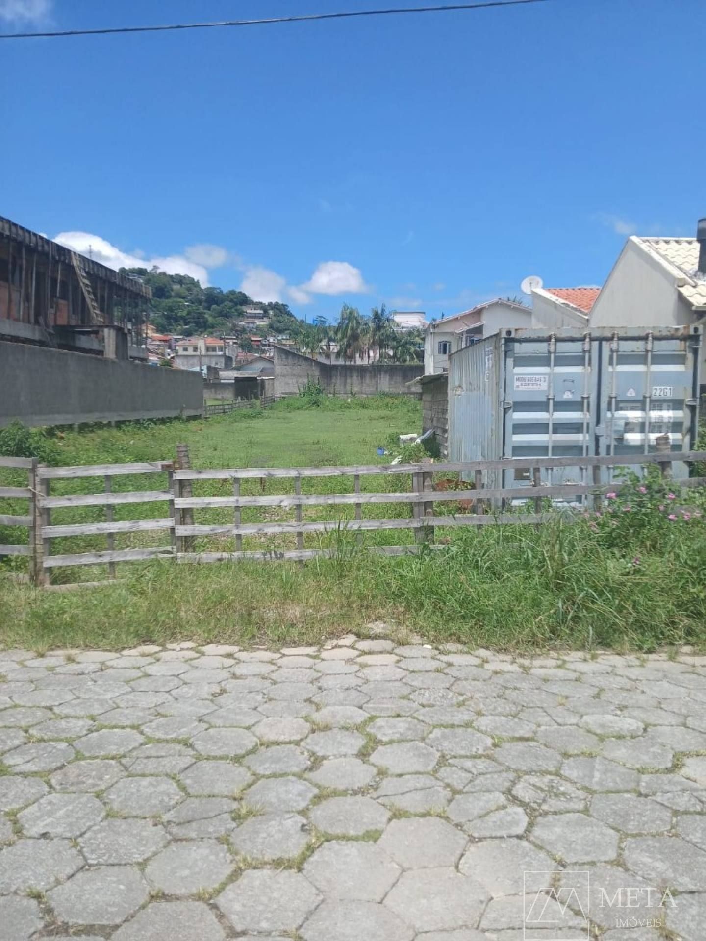 Lote / Terreno de Bairro no bairro Fazenda Santo Antonio em São José