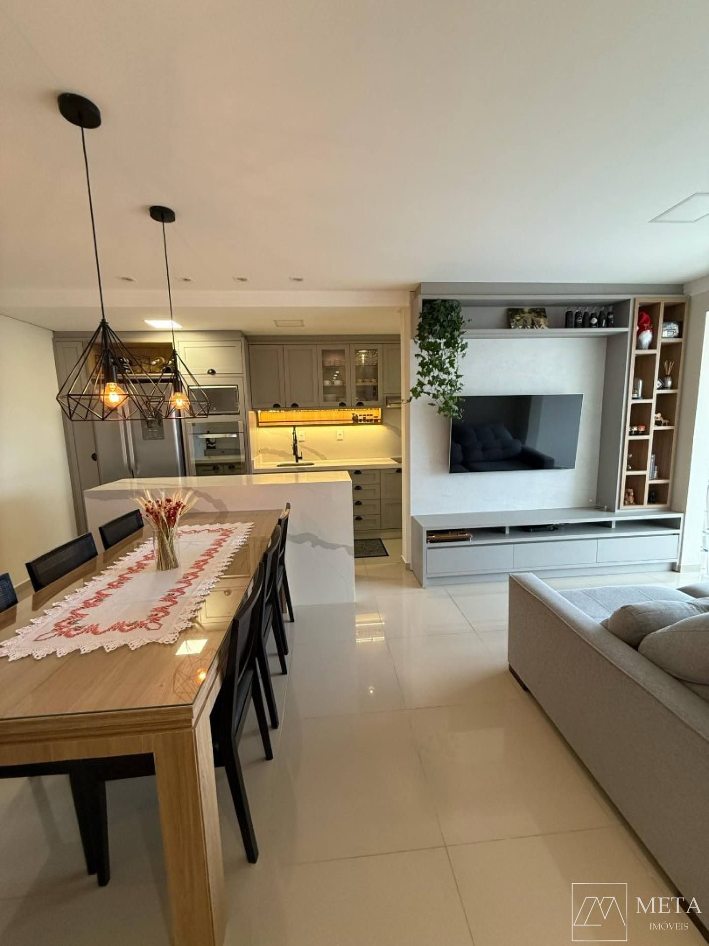 Apartamento de 3 dormitórios no Centro de Biguaçu