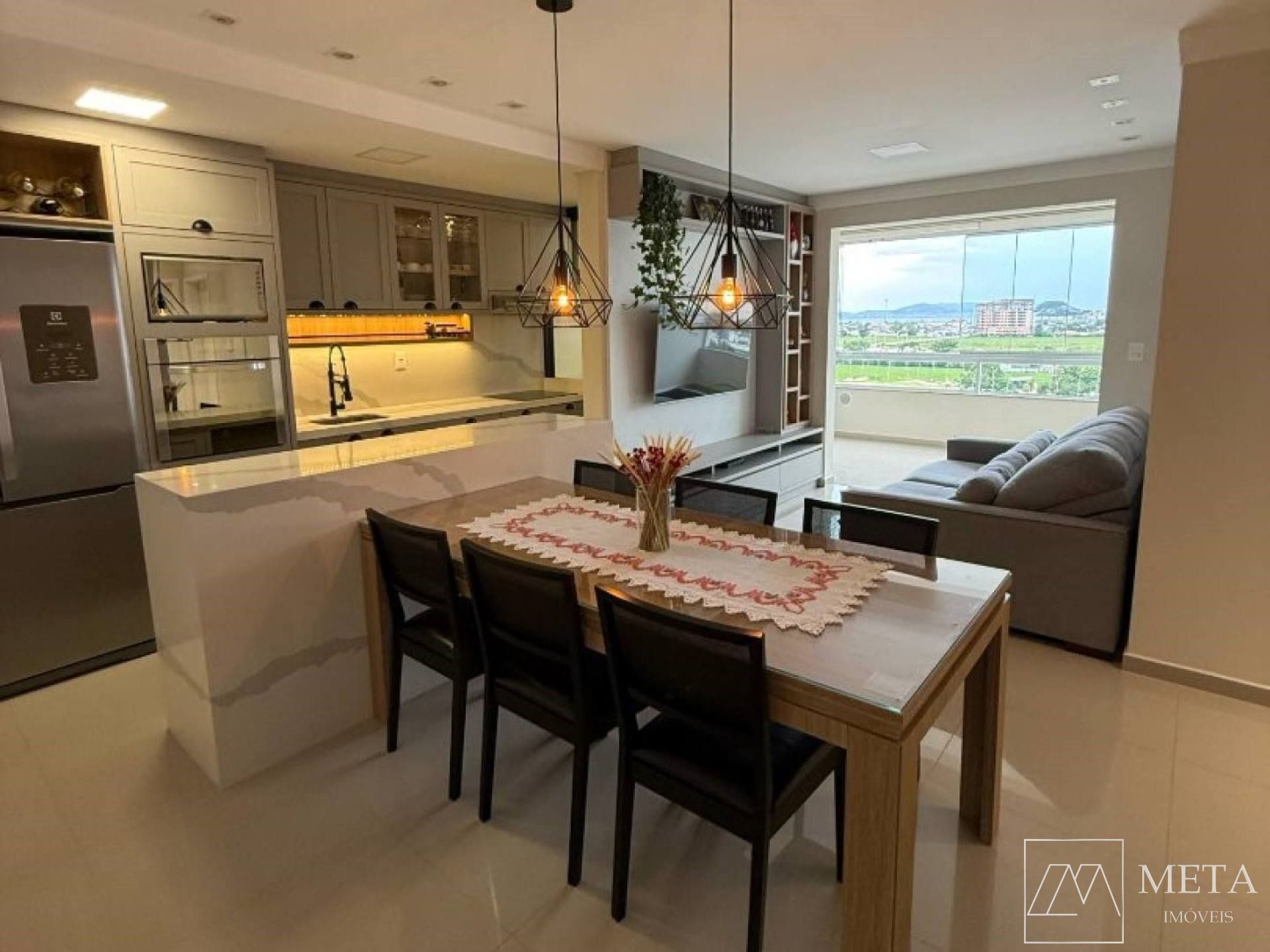 Apartamento de 3 dormitórios no Centro de Biguaçu