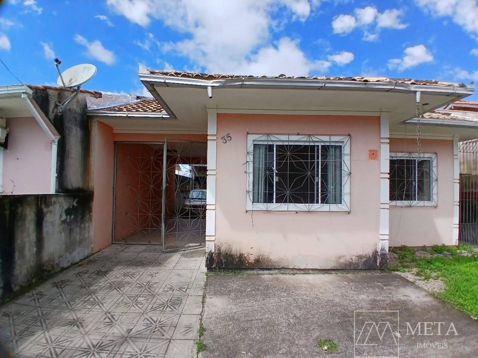 Casa de 3 dormitorios em Forquilhas - São José/SC