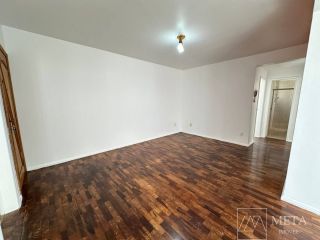 Apartamento com 03 quartos no Abraão - Florianópolis - SC