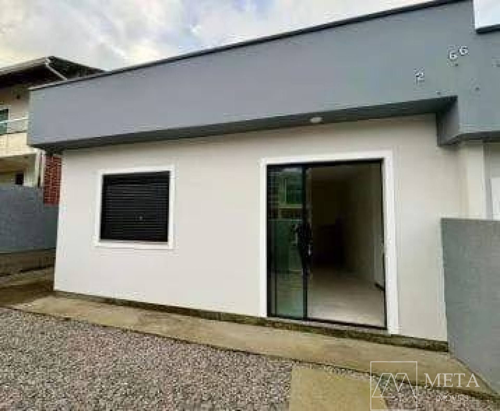 Casa de 3 dormitórios (com 1 suíte) em São Sebastião - Palhoça/SC