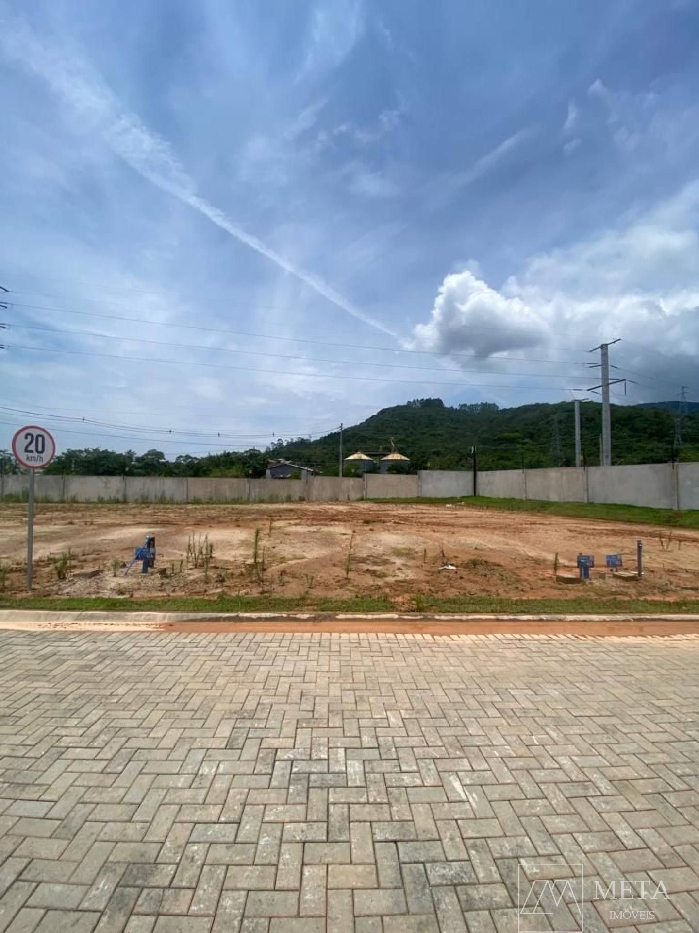 Terreno de 150 m² em Deltaville – Biguaçu/SC