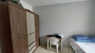 Sobrado de 2 dormitórios no Sertão do Maruim - São José/SC