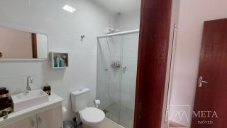 Sobrado de 2 dormitórios no Sertão do Maruim - São José/SC