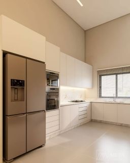 Casa de 3 quartos, sendo 1 suíte em Potecas - São José/SC