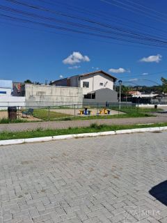 Casa no bairro Forquilhas em São José
