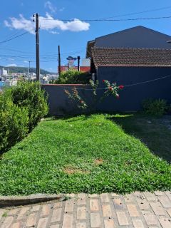 Casa no bairro Forquilhas em São José
