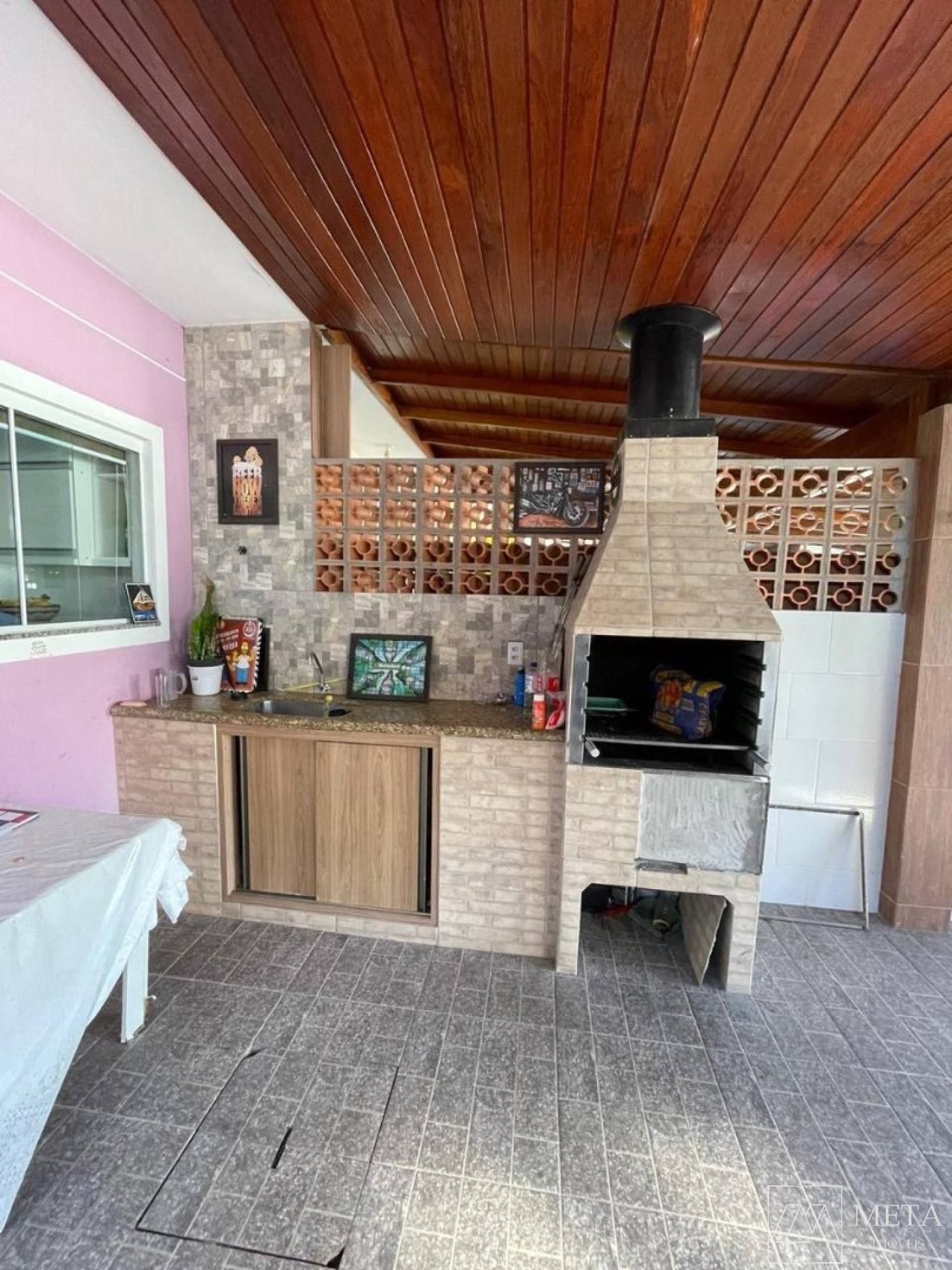 Casa de 2 dormitórios em Forquilhas - São José/SC