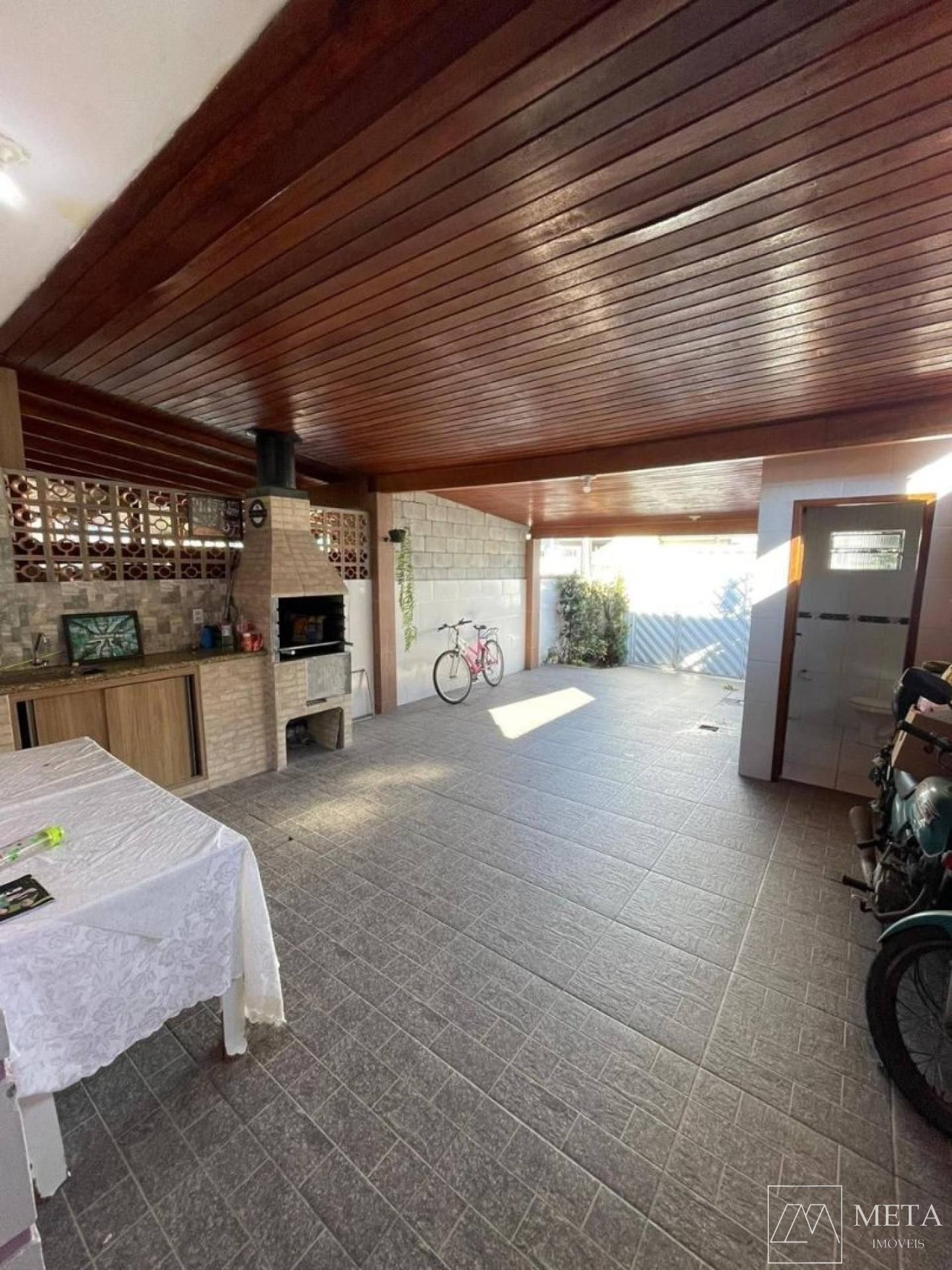 Casa de 2 dormitórios em Forquilhas - São José/SC