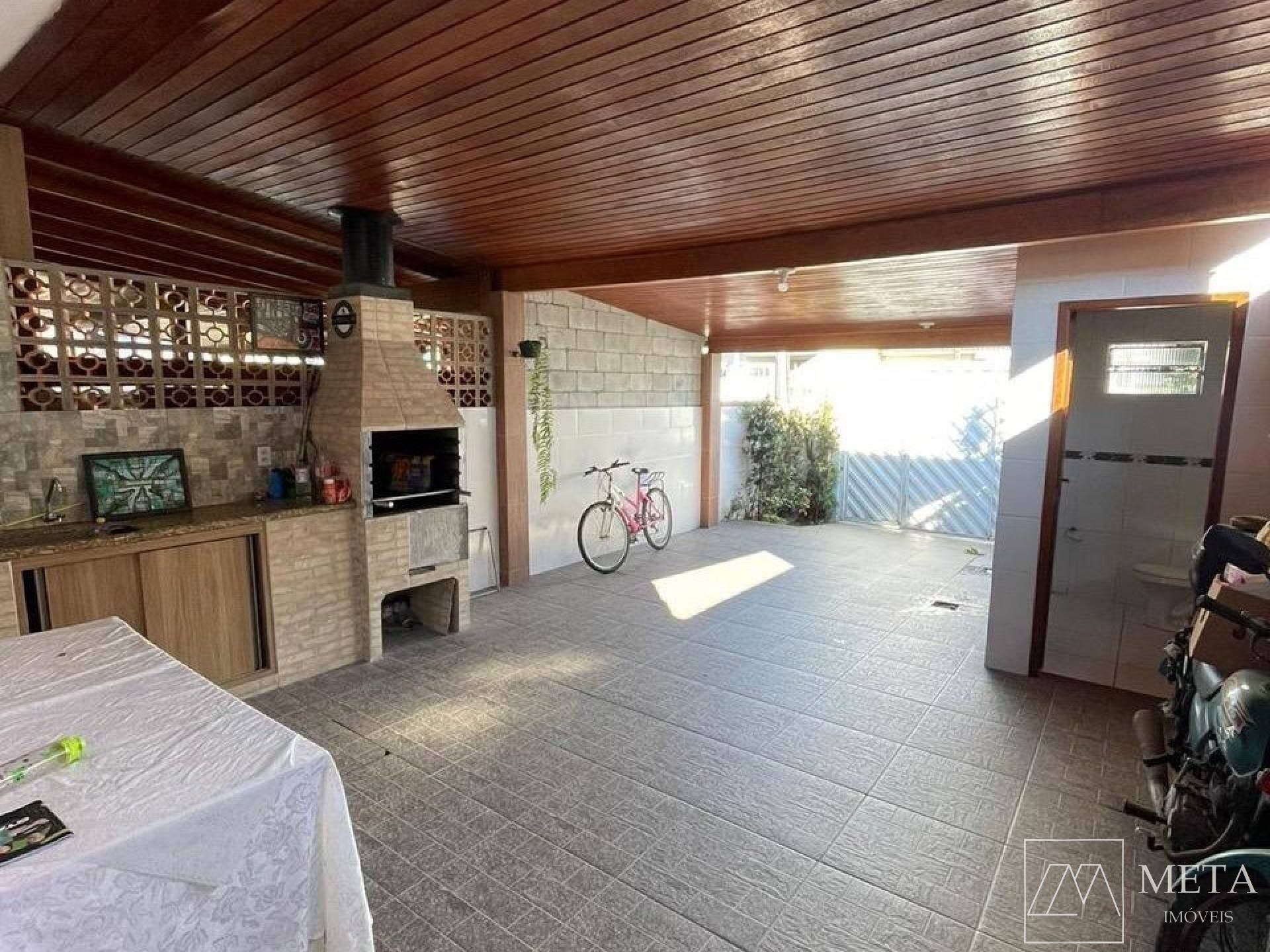 Casa de 2 dormitórios em Forquilhas - São José/SC