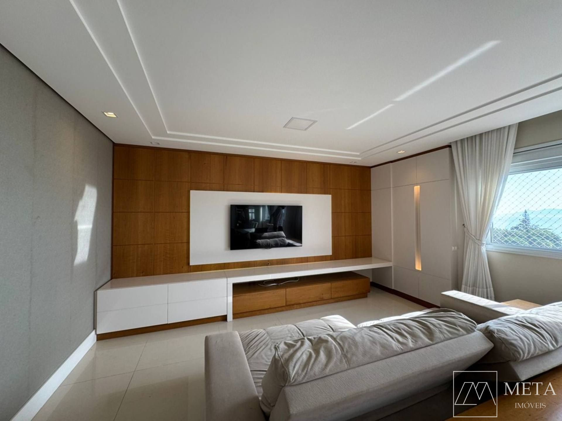 Apartamento Duplex com 3 Dormitórios (2 Suítes) no Jardim Atlântico - Florianópolis/SC