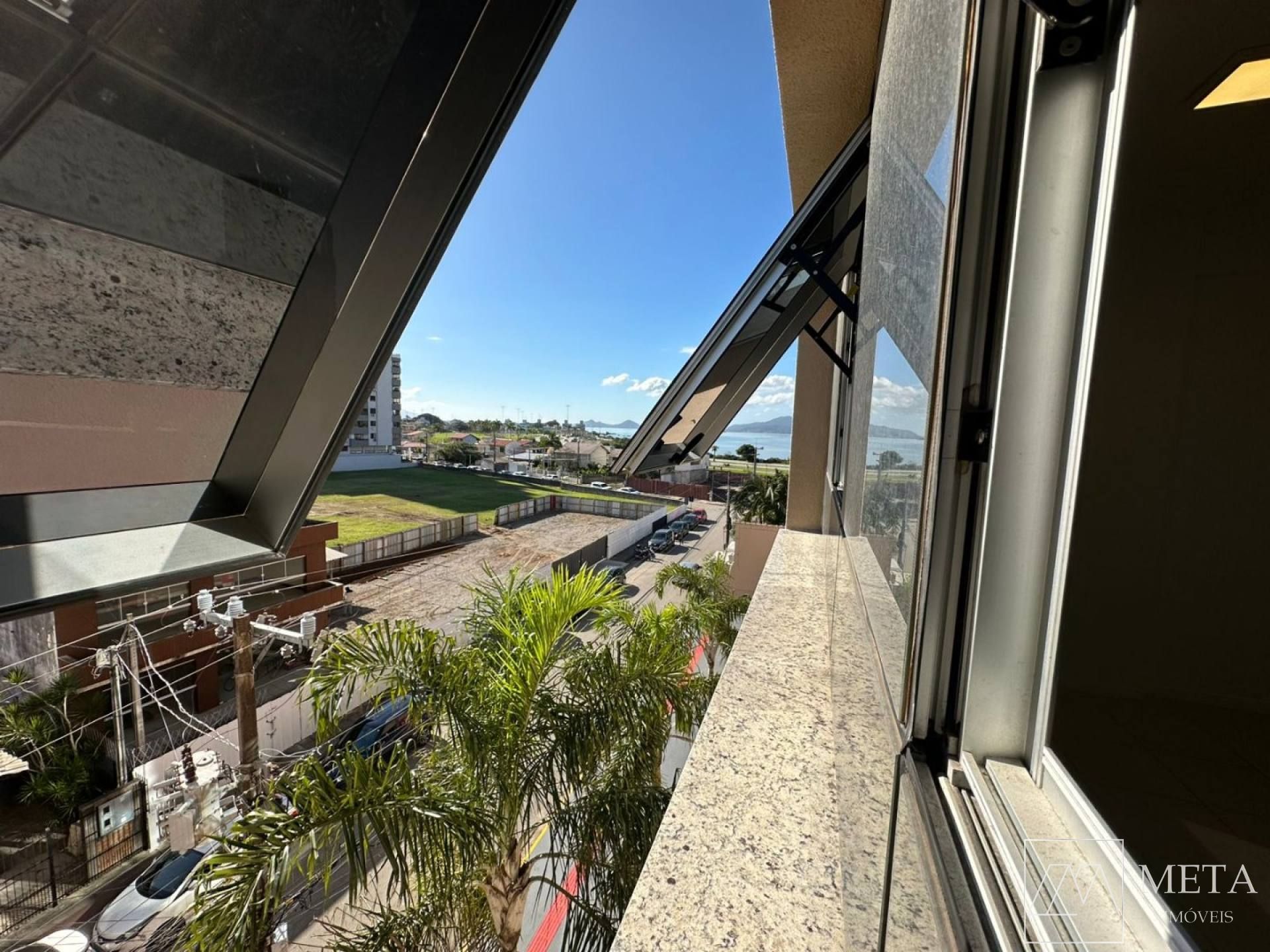 Sala Comercial com 38m² no Estreito - Florianópolis/SC