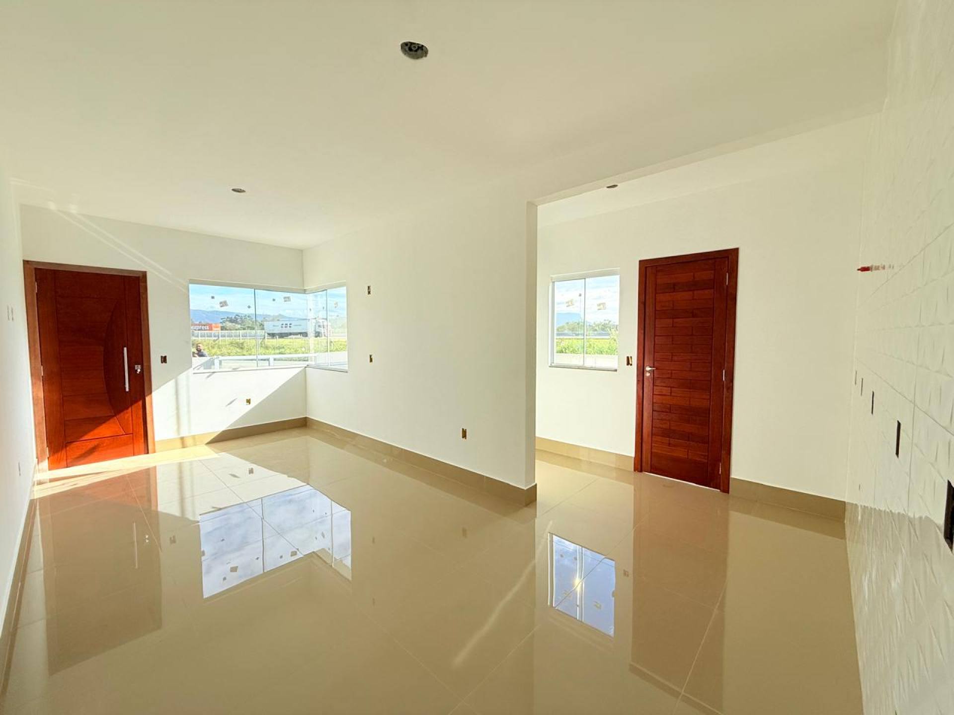 Casa de 3 dormitórios (1 suíte) na Guarda do Cubatão -  Palhoça/SC