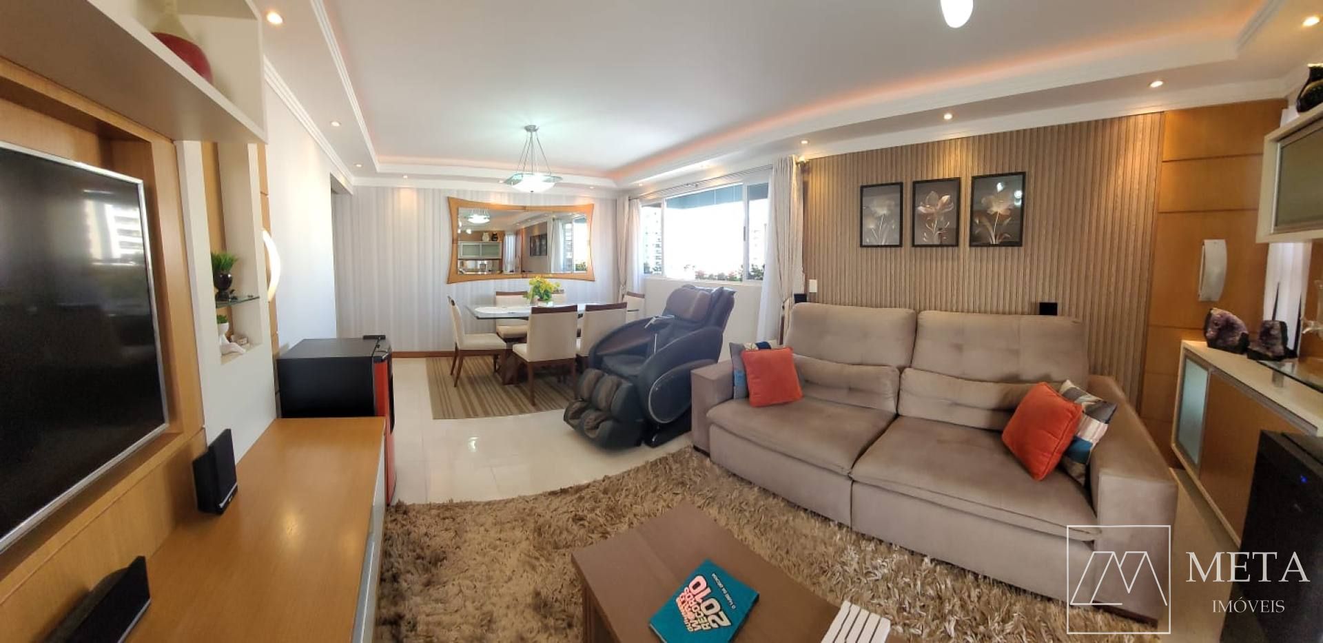 Apartamento de 4 dormitórios (1 suítes) + LAVABO no Kobrasol - São José/SC