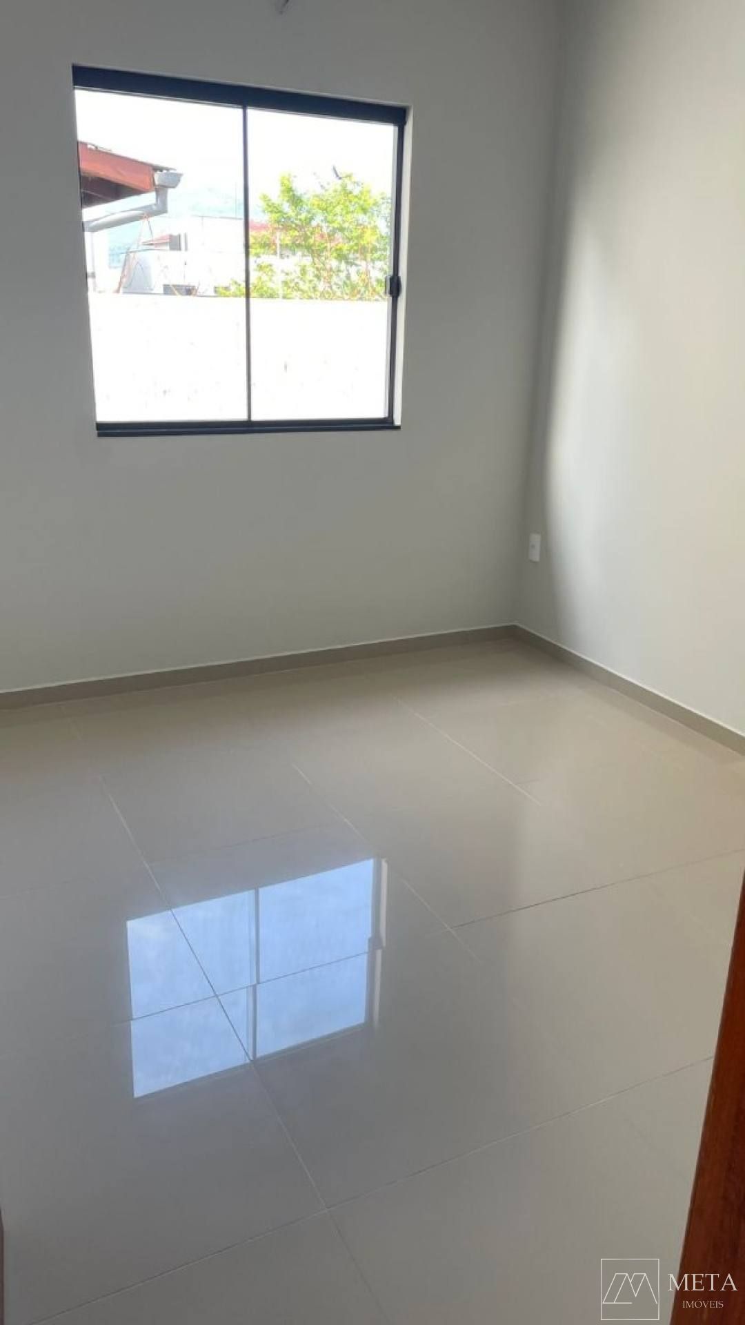 Casa geminada de 2 dormitórios na Guarda do Cubatão - Palhoça/SC