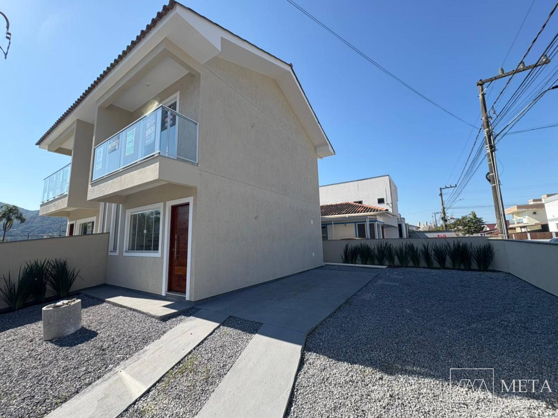 Casa de esquina com 2 dormitórios na Bela Vista - Palhoça/SC