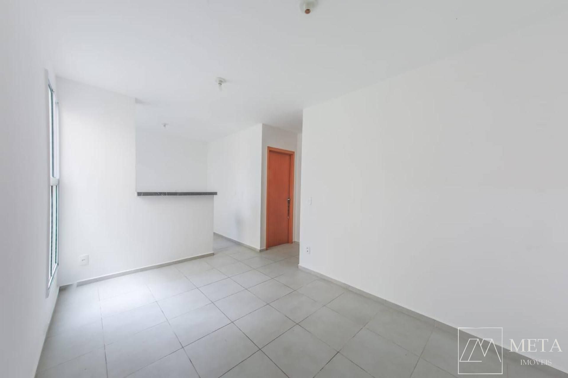 Apartamento de 2 dormitórios em Sertão do Maruim - São José/SC