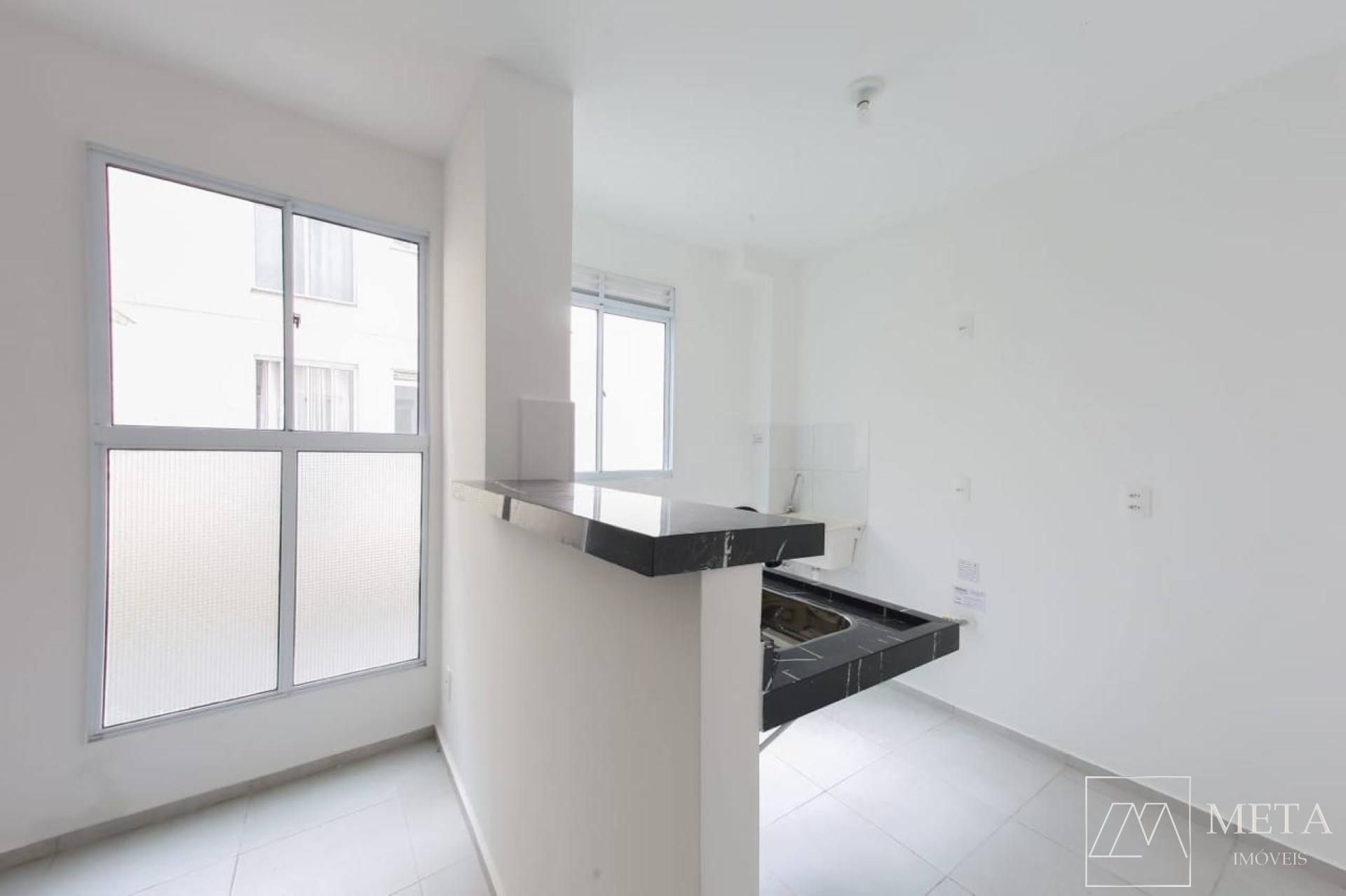 Apartamento de 2 dormitórios em Sertão do Maruim - São José/SC