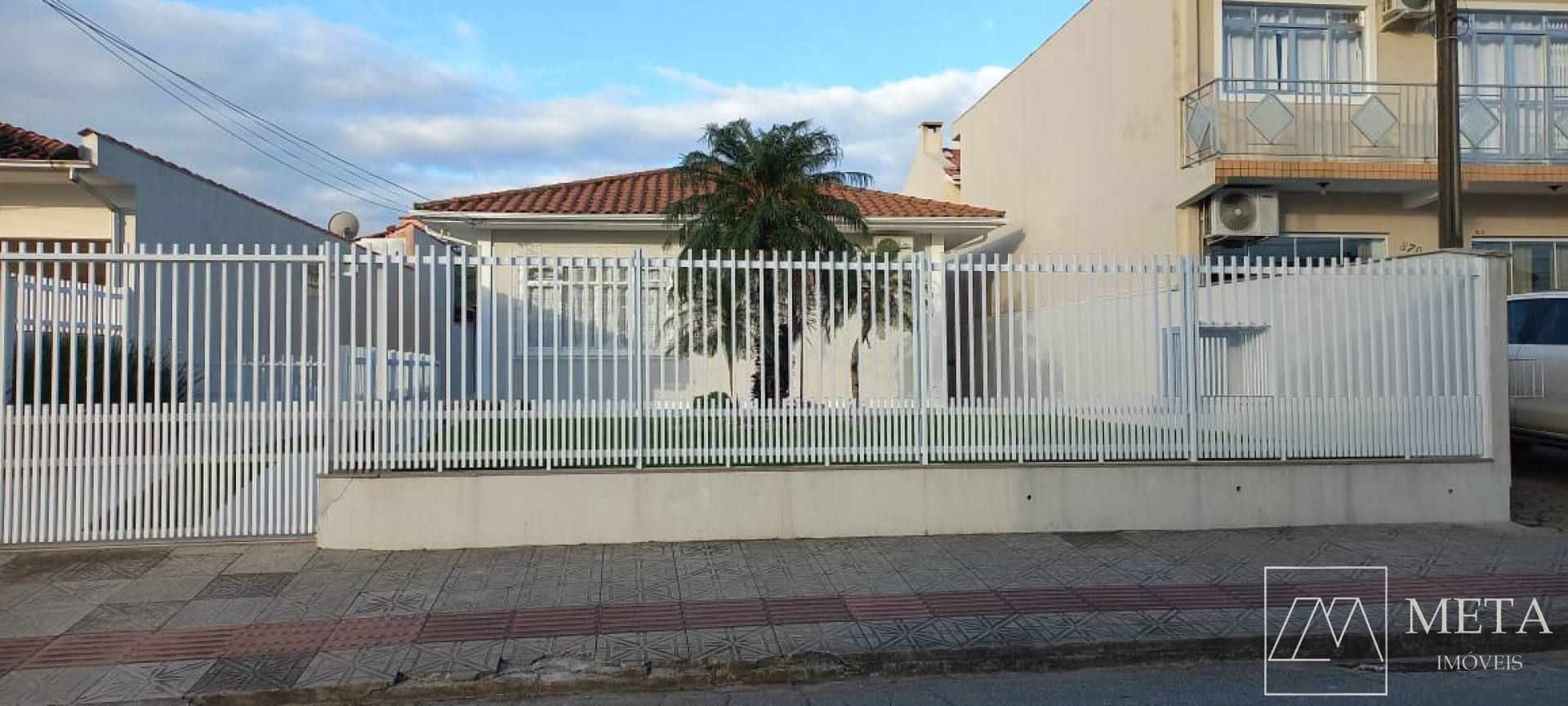Apartamento 3 dormitórios na Fazenda Santo Antônio — São José/SC