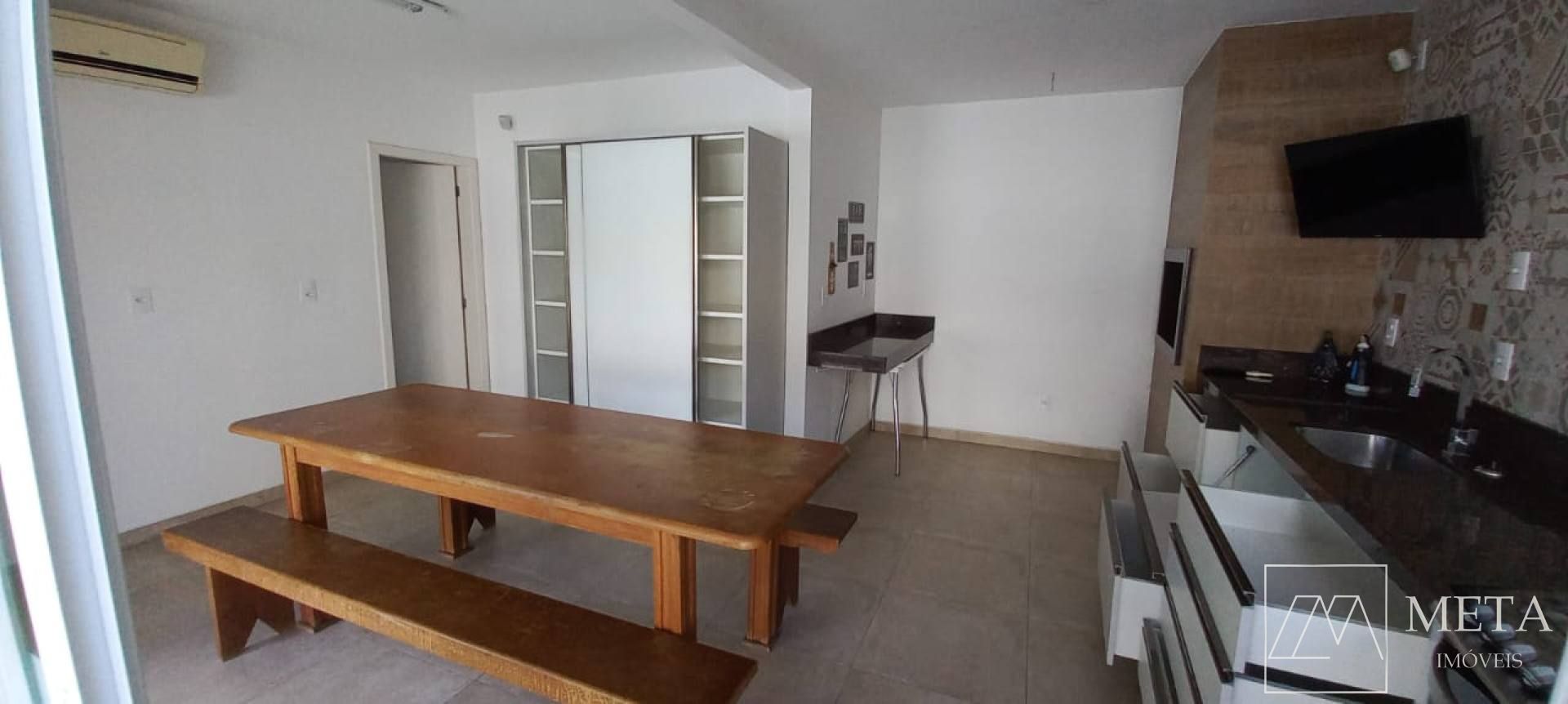 Apartamento 3 dormitórios na Fazenda Santo Antônio — São José/SC