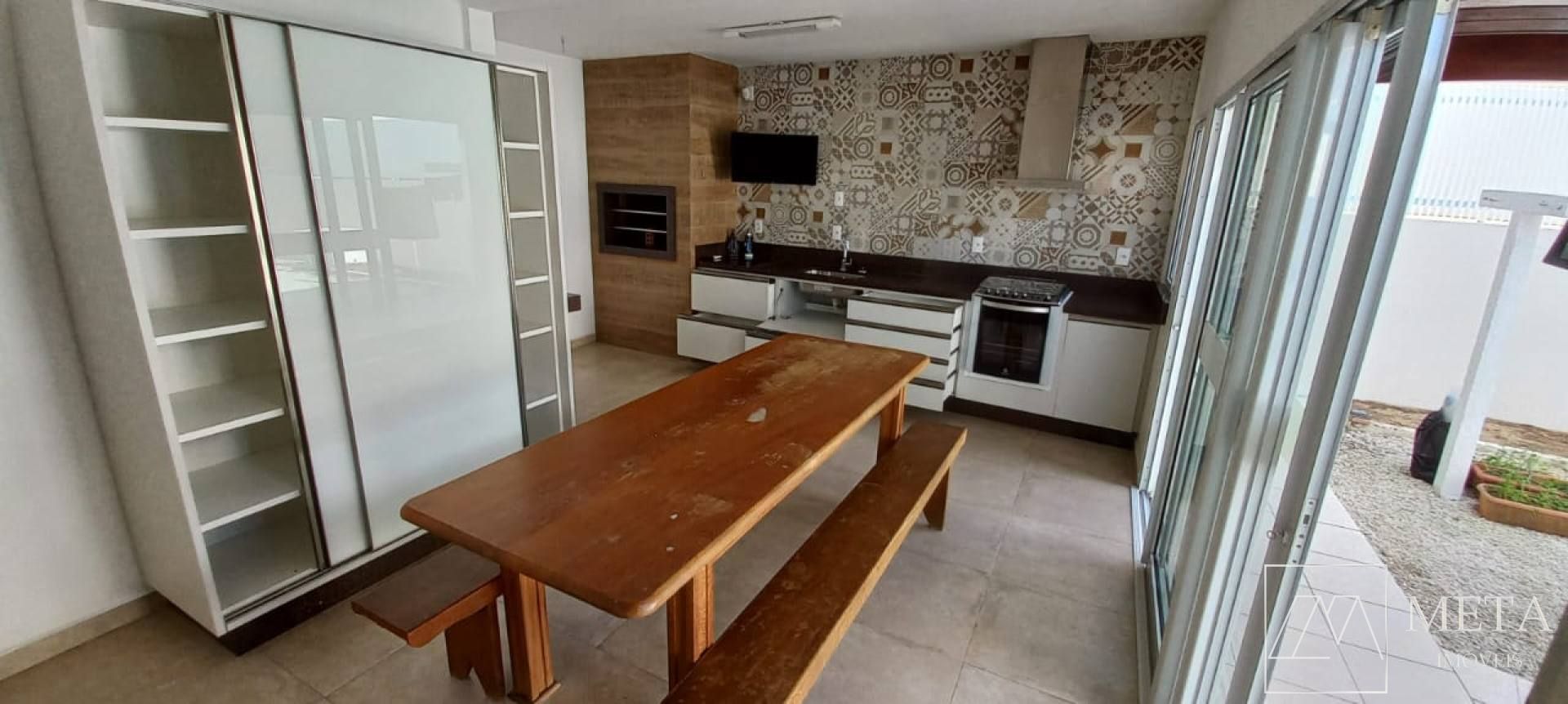 Apartamento 3 dormitórios na Fazenda Santo Antônio — São José/SC