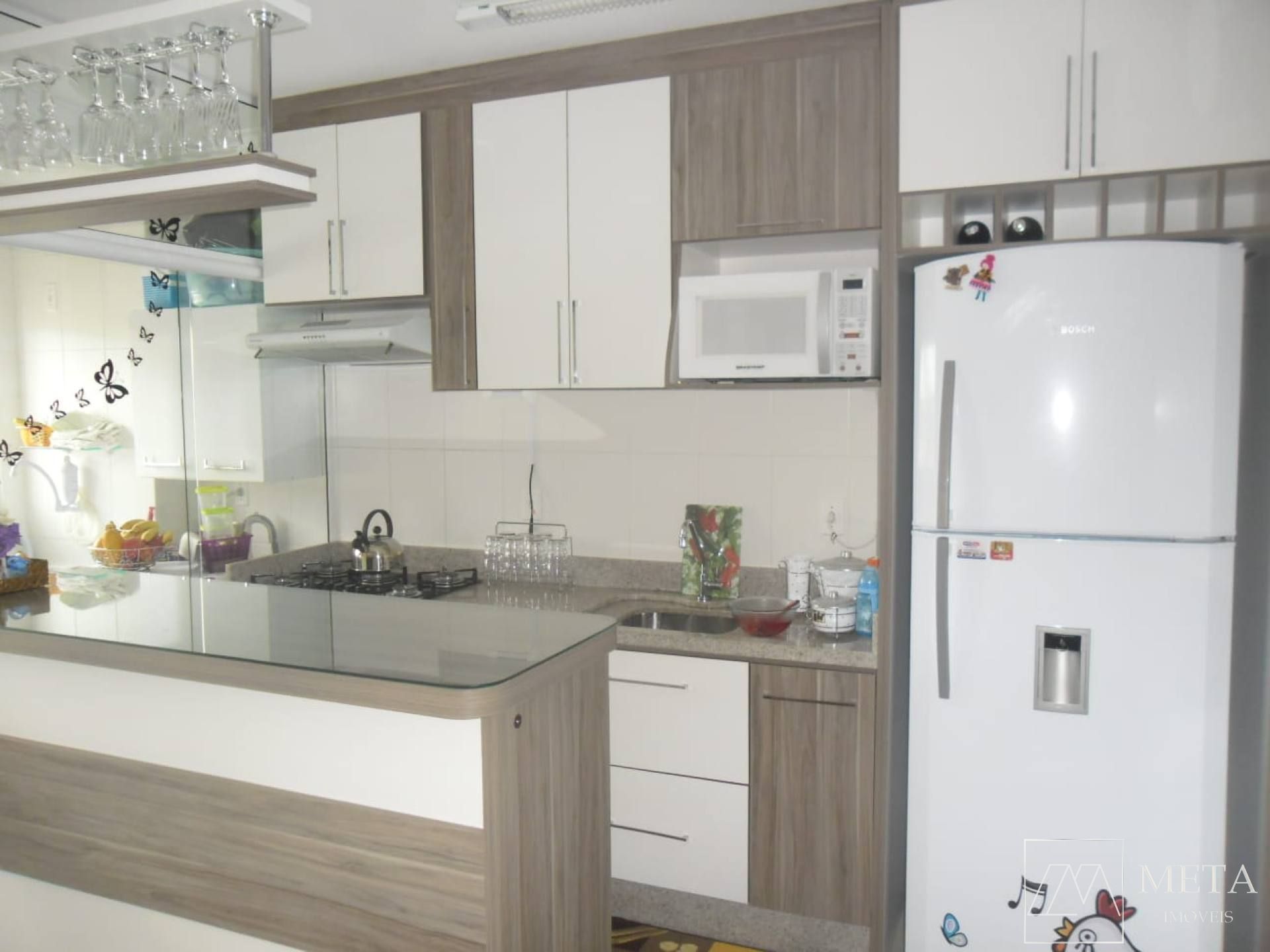 Apartamento de 2 dormitórios na Fazenda Santo Antônio - São José/SC