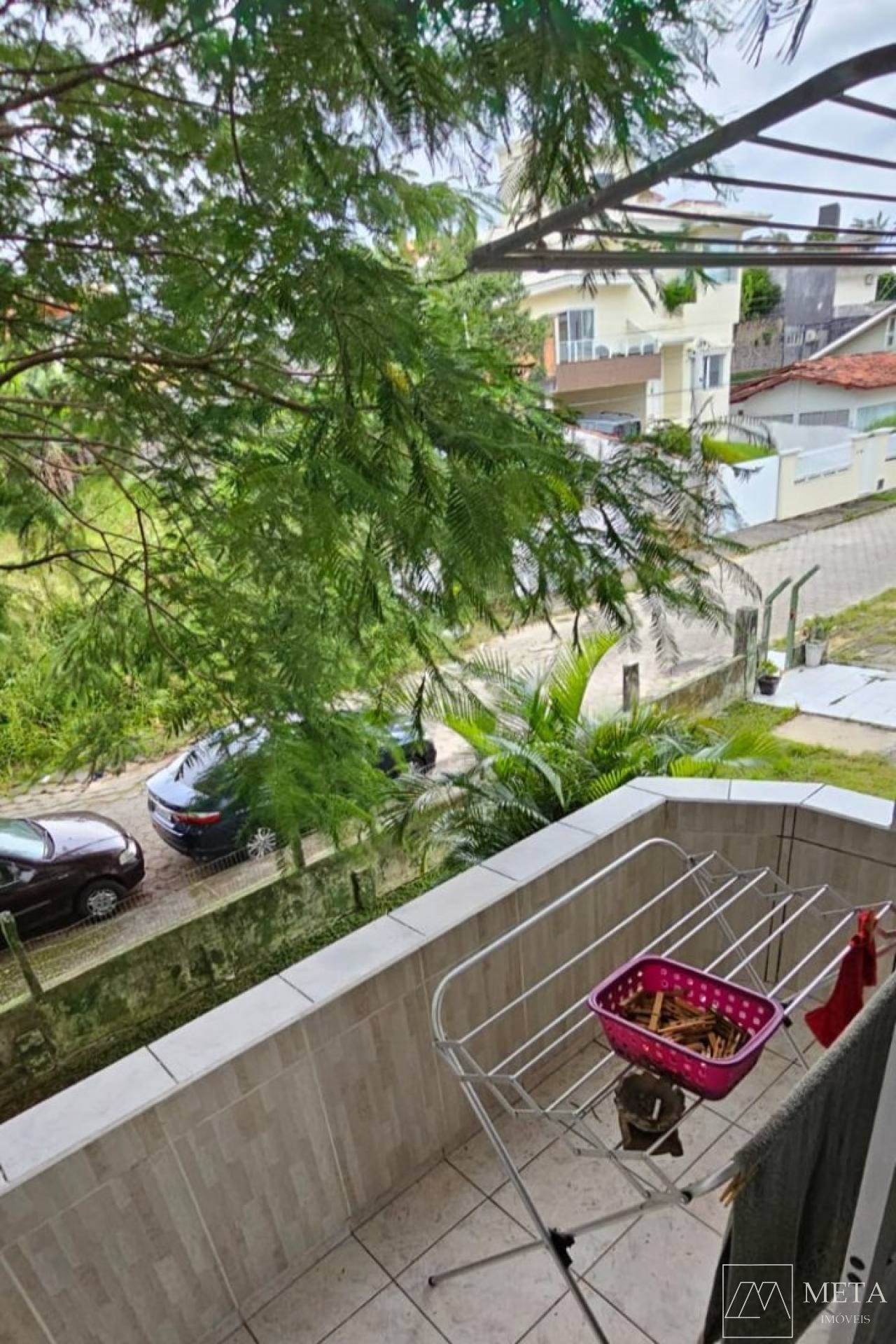 Apartamento de 2 dormitórios na Ponta de Baixo - São José/SC