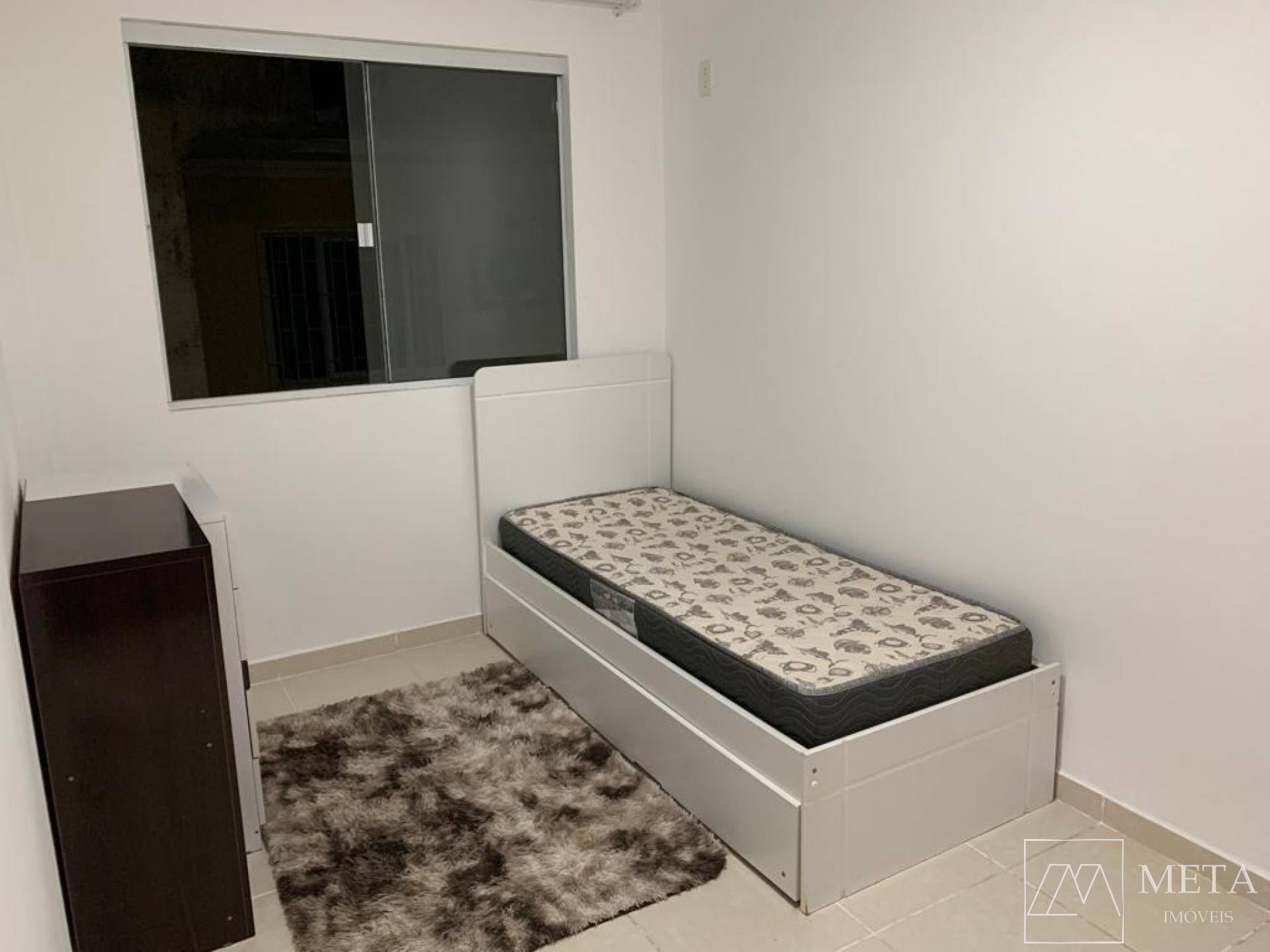 Apartamento de 2 dormitórios em Areias - São José/SC