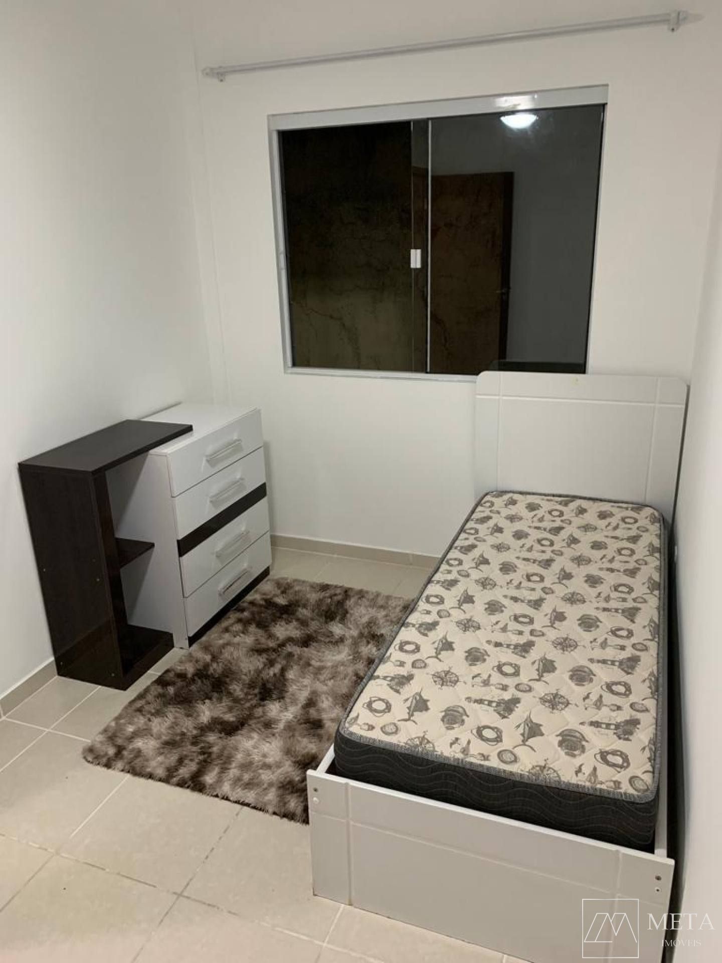 Apartamento de 2 dormitórios em Areias - São José/SC