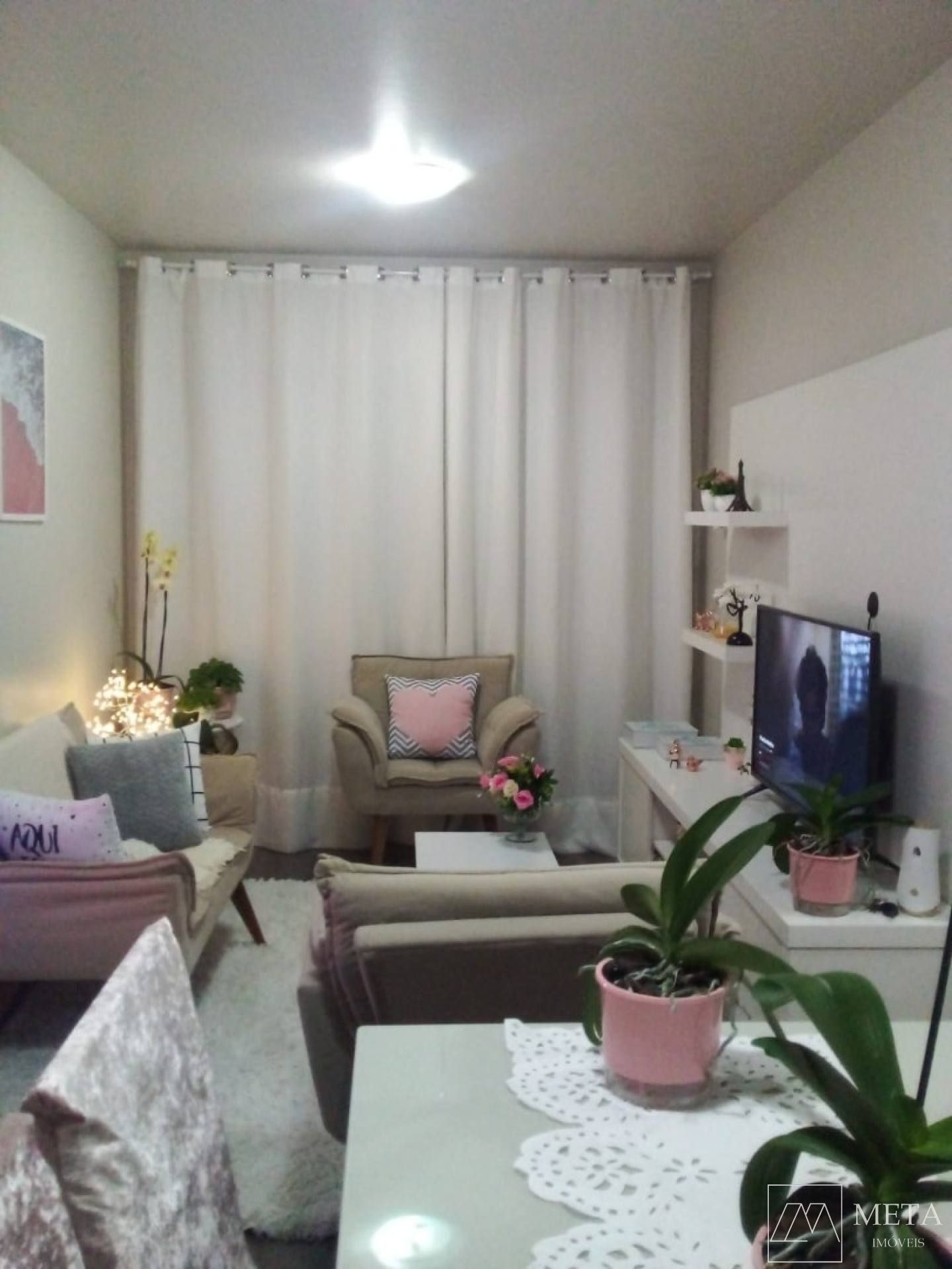 Apartamento de 3 dormitórios em Areias - São Jose/SC