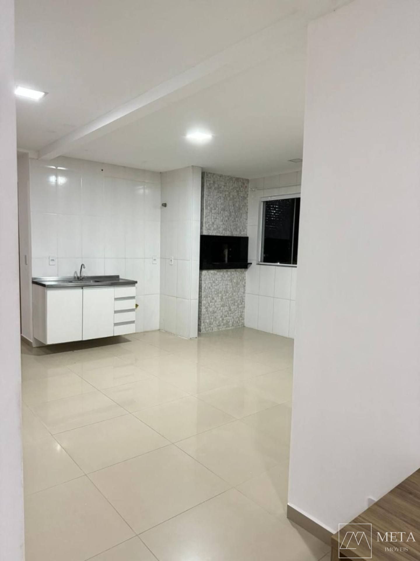 Apartamento de 3 Dormitórios (sendo 1 suíte) nos Ingleses - Florianópolis/SC