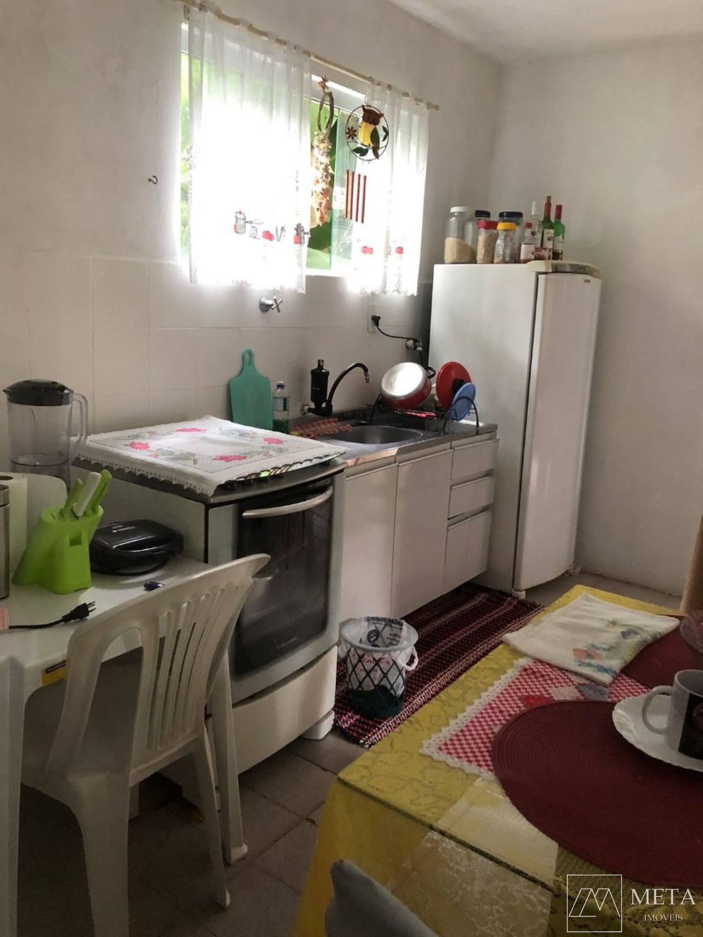 Casa com 8 dormitórios para Kitnet em Jardim Cidade de Florianópolis - São José/SC