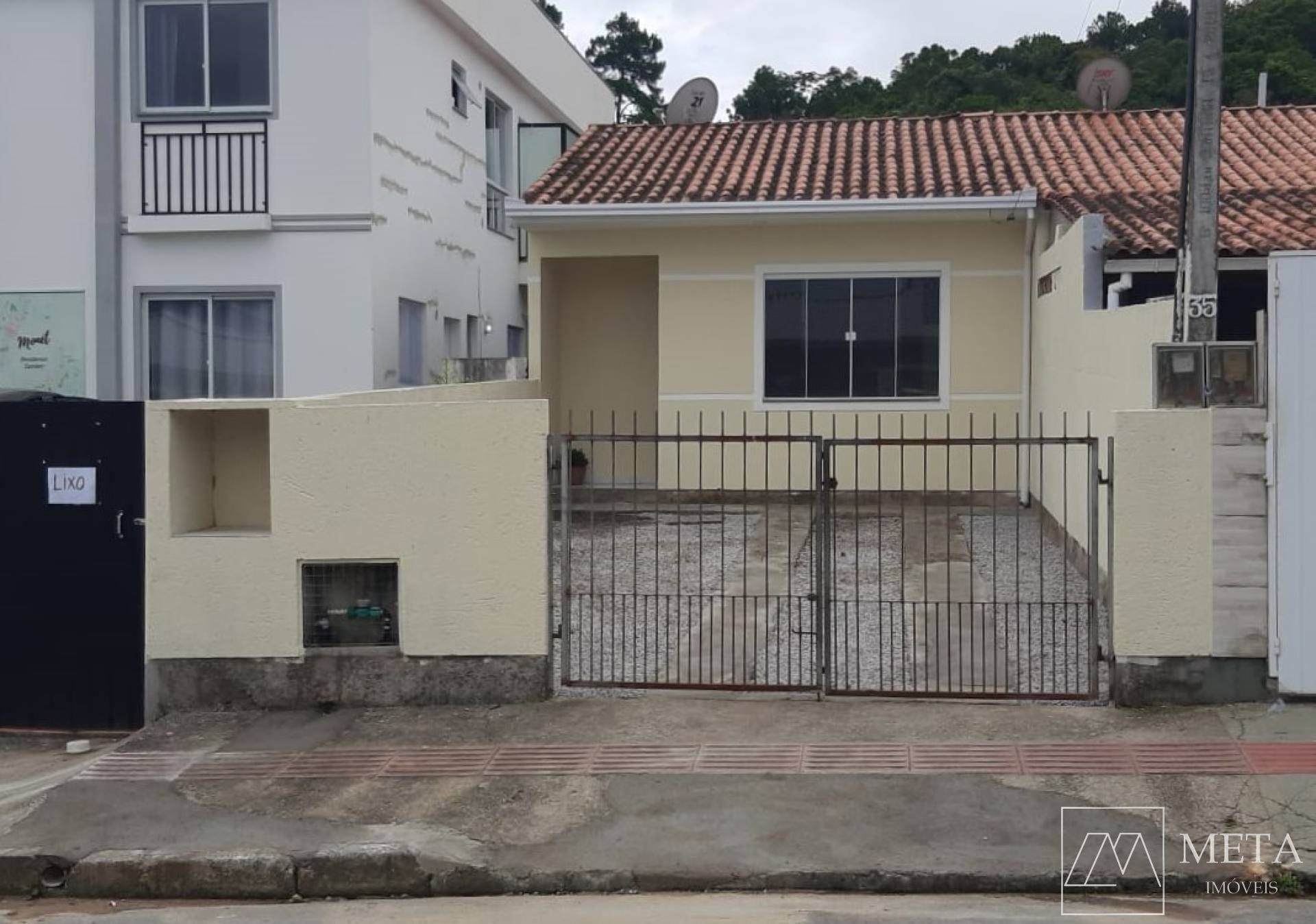 Casa Geminada de 2 dormitórios em Forquilhinhas – São José/SC
