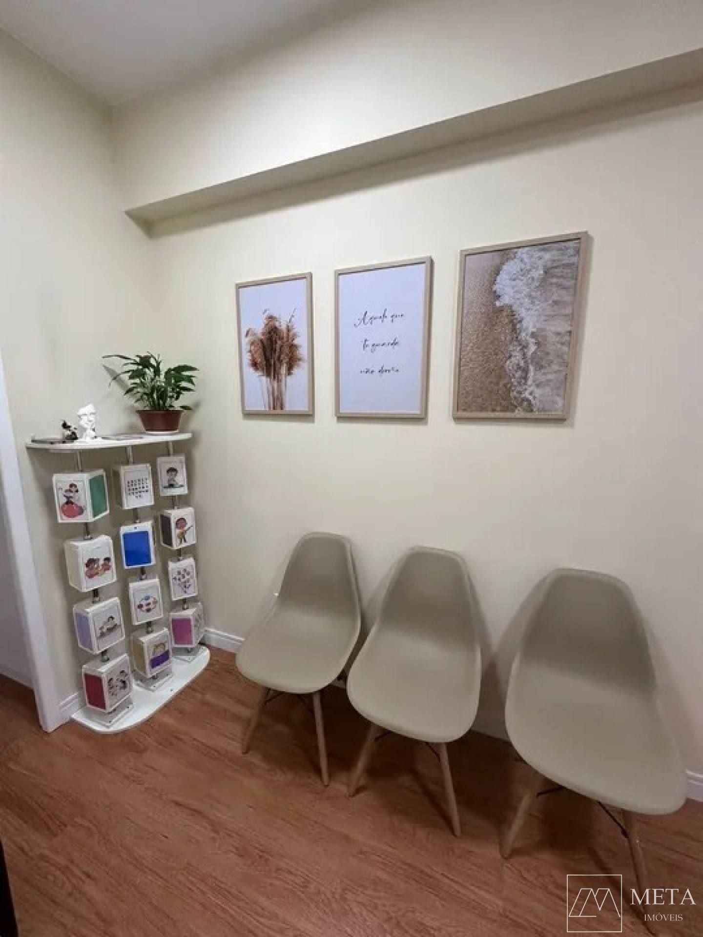Sala comercial com 2 escritórios em Campinas - São José/SC