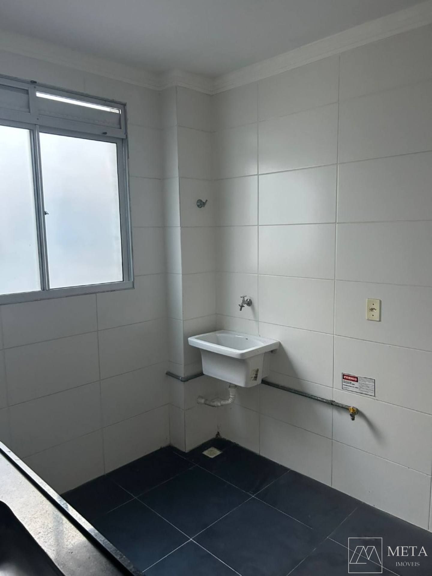 Apartamento de 2 dormitórios em Areias – São José/SC