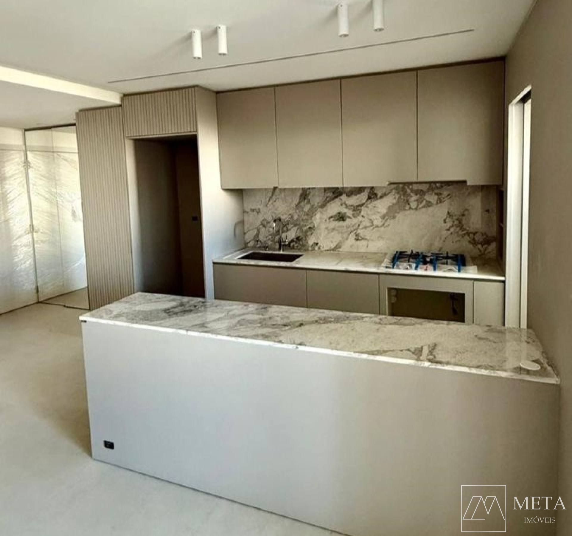 Apartamento com 2 suítes Semi-Mobiliado na Pedra Branca - Palhoça/SC