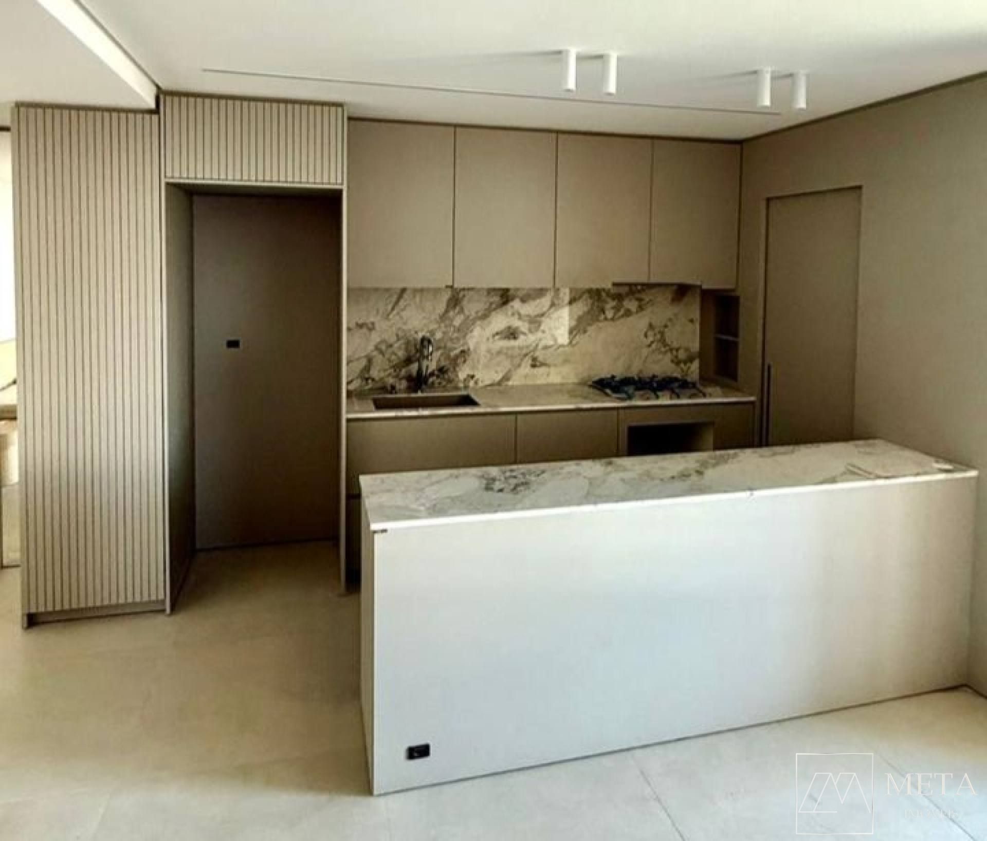 Apartamento com 2 suítes Semi-Mobiliado na Pedra Branca - Palhoça/SC