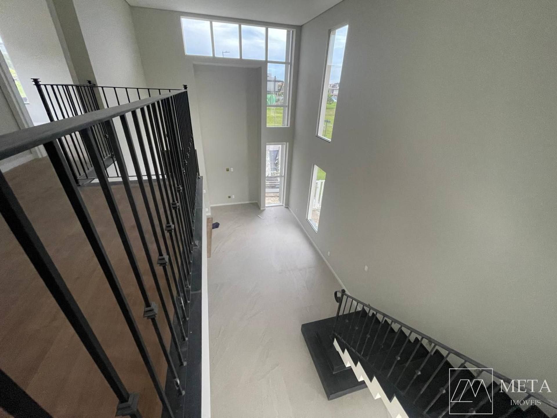 Apartamento com 2 suítes Semi-Mobiliado na Pedra Branca - Palhoça/SC