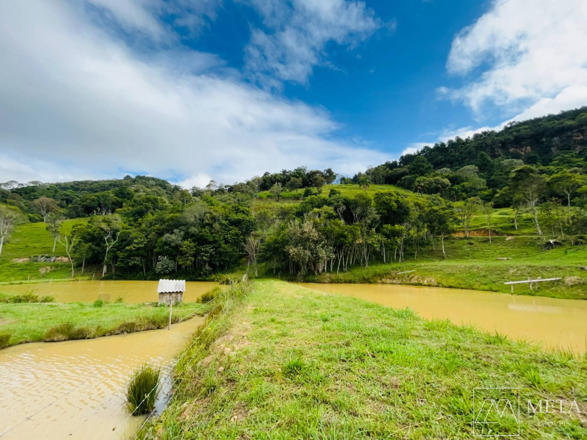 Sítio com 4 dormitórios em Rio Adaga - Alfredo Wagner/SC