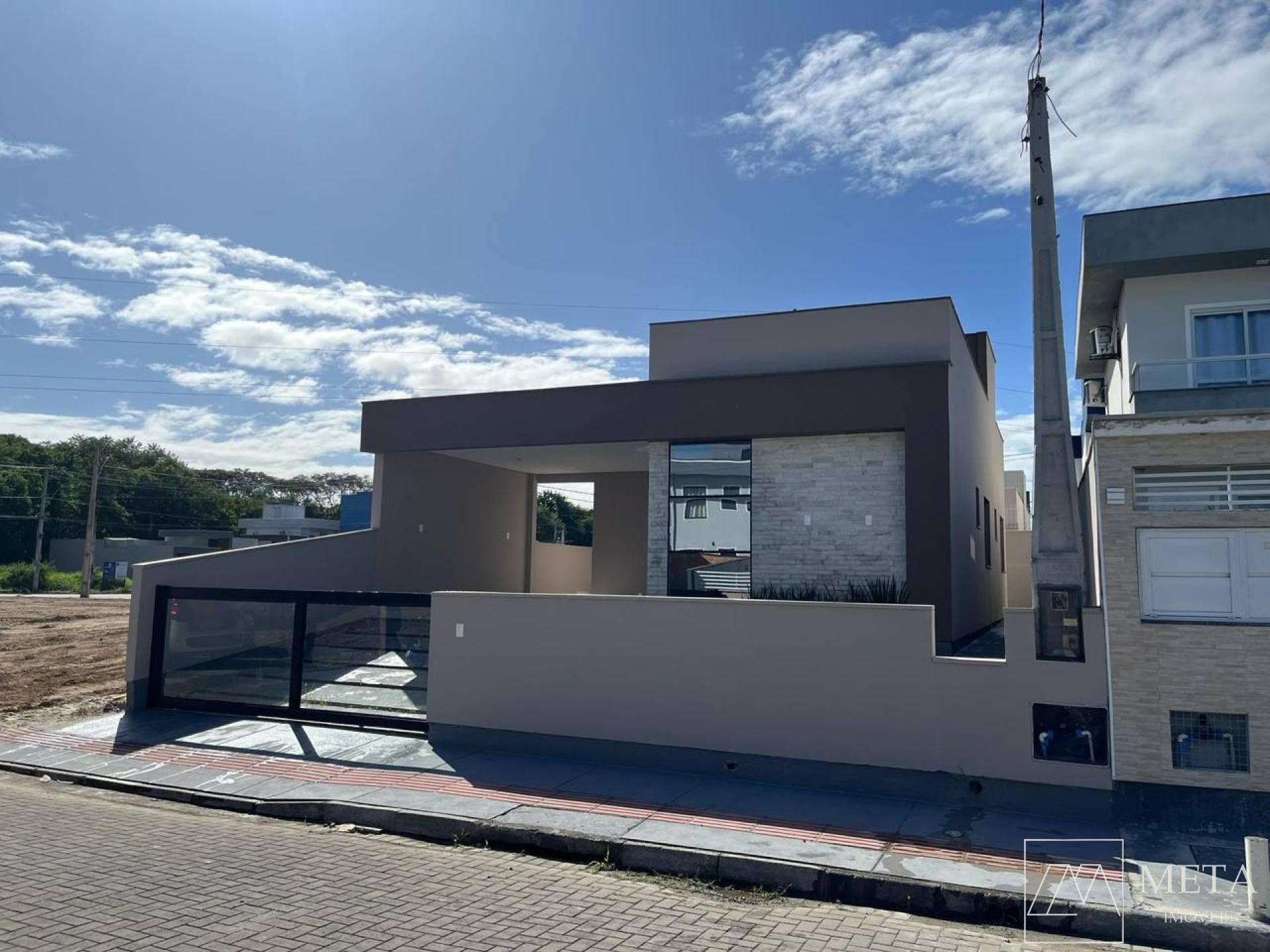 Casa de 2 dormitórios (1 suíte) na Bela Vista - Palhoça/SC