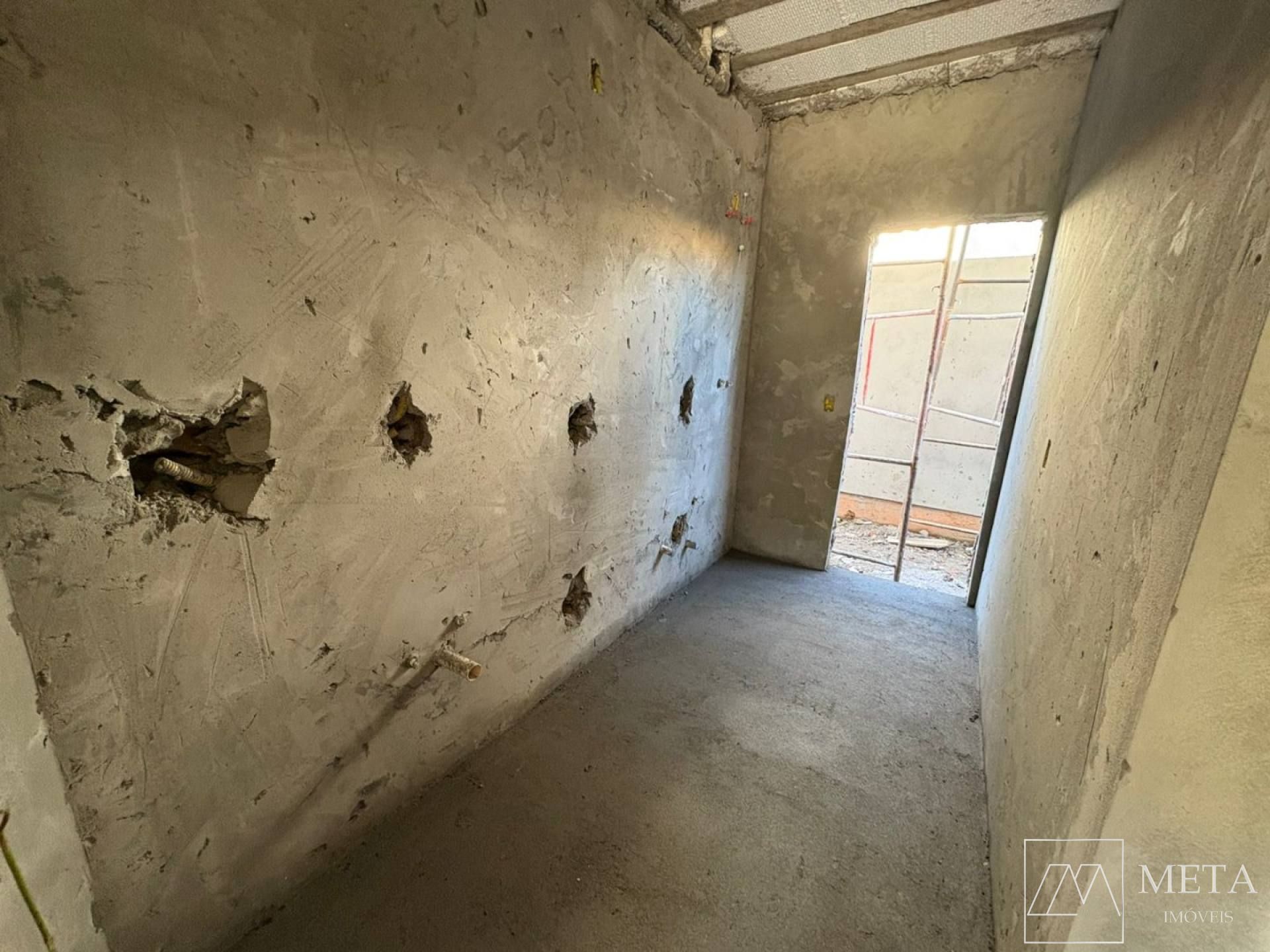 Apartamentos no Térreo com 2 dormitórios (1 suíte) em Forquilhas - São José - SC