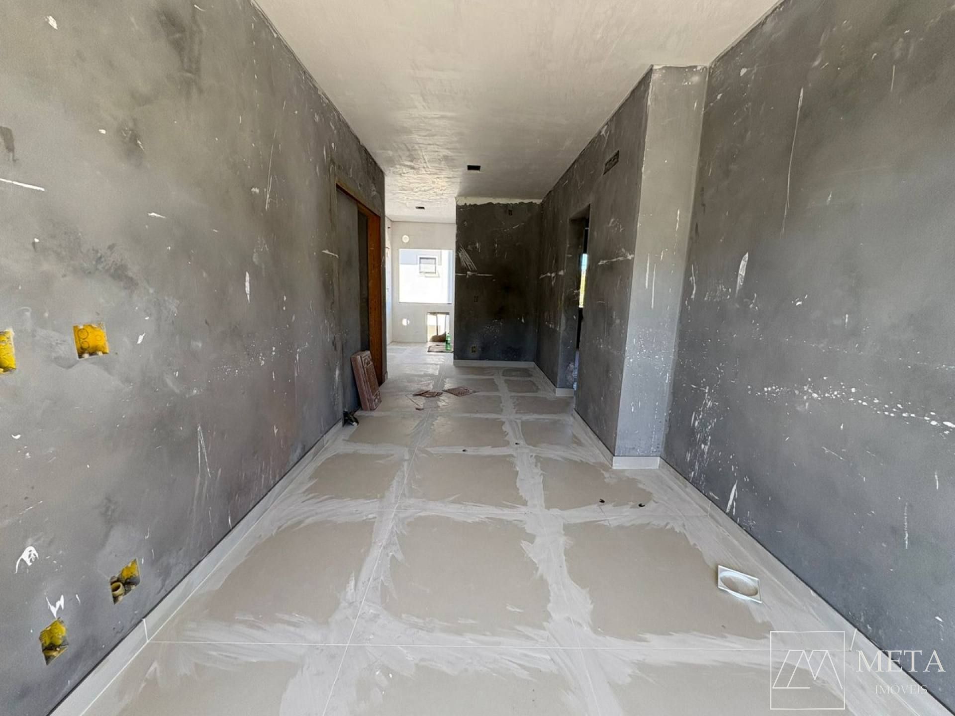 Apartamentos 1º andar com 2 dormitórios (1 suíte) em Forquilhas - São José/SC