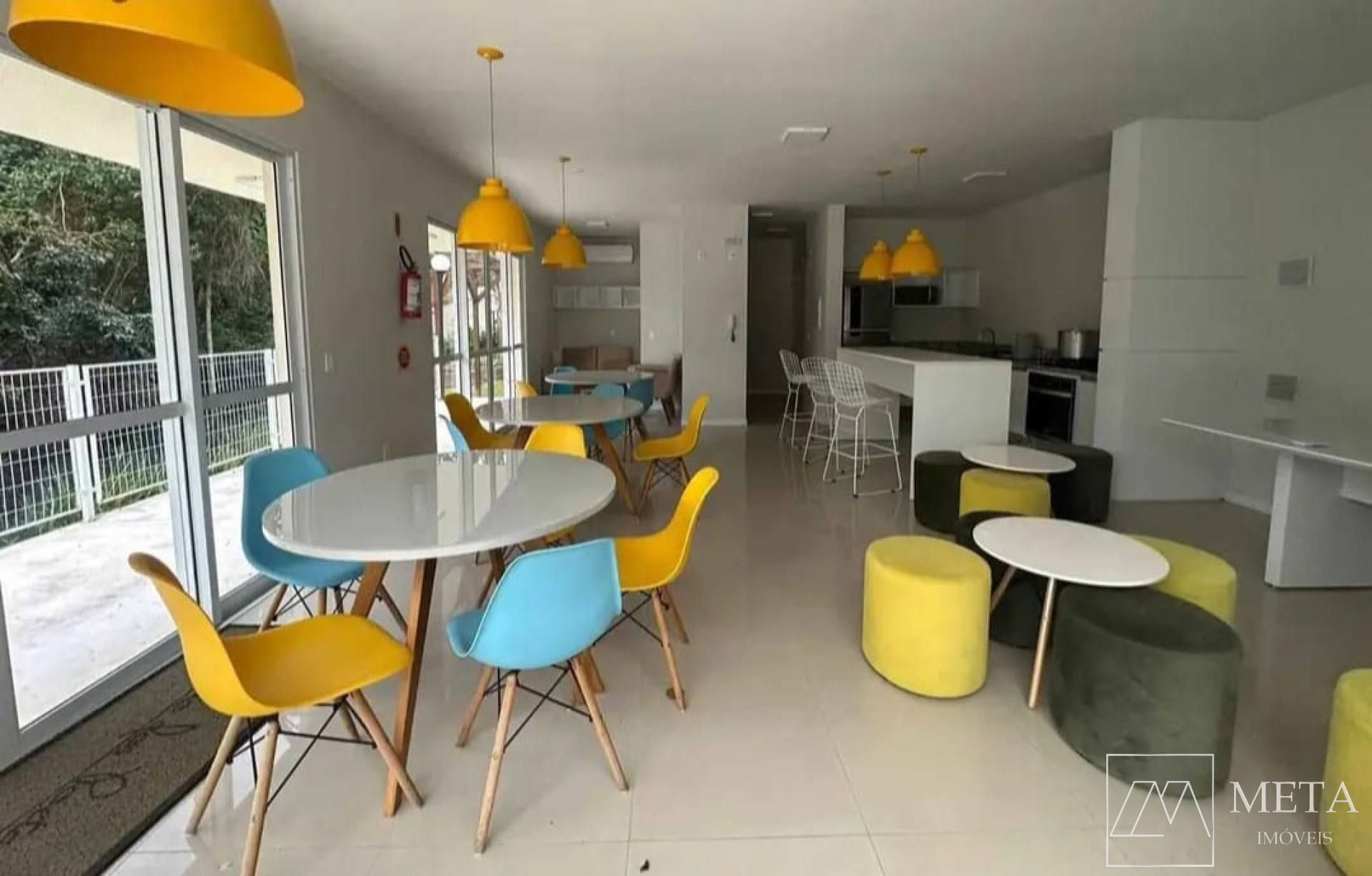Apartamento com 1 suíte no Centro Histórico de São José-São José/SC