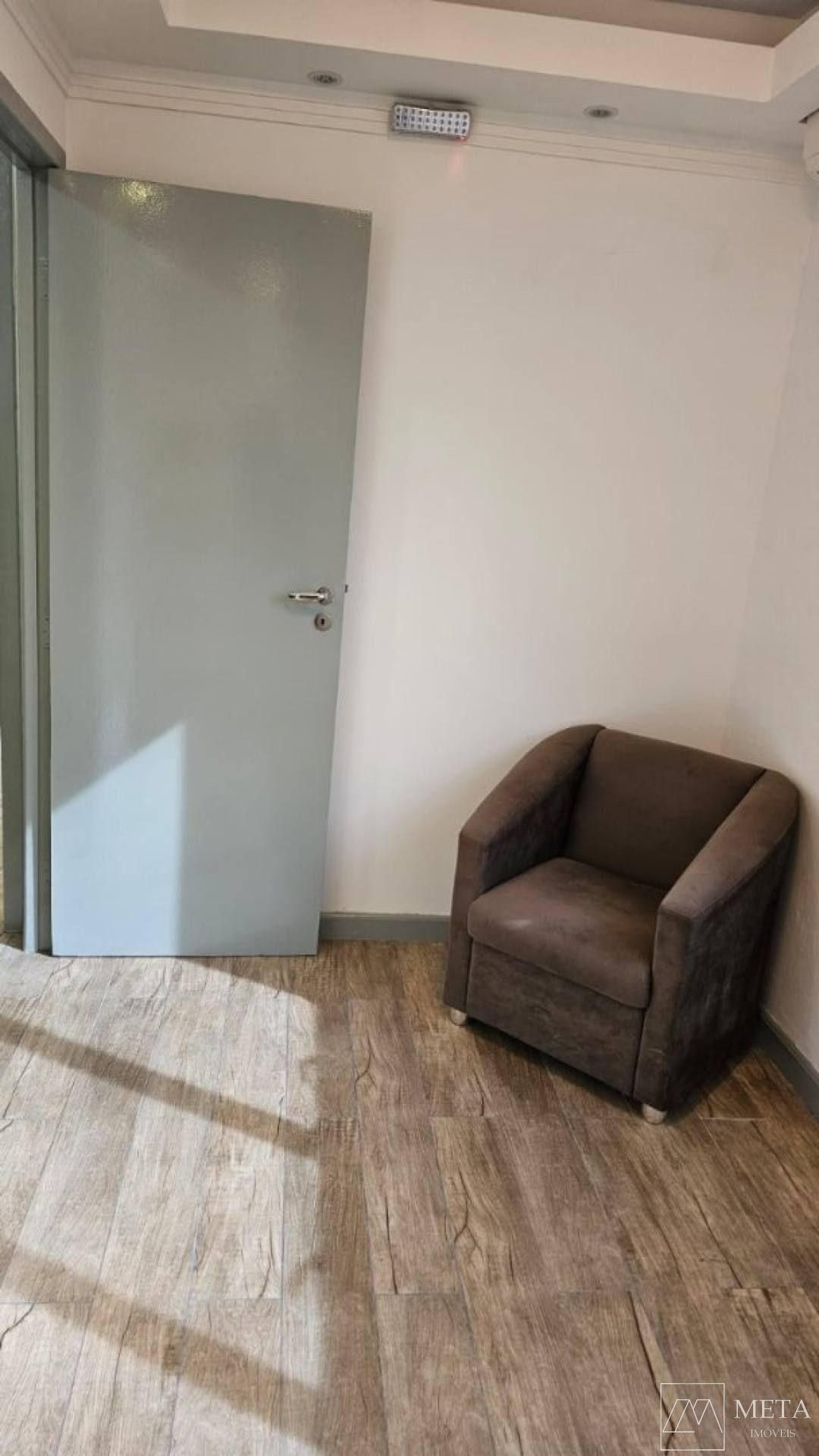 Sala comercial no Kobrasol-São José/SC