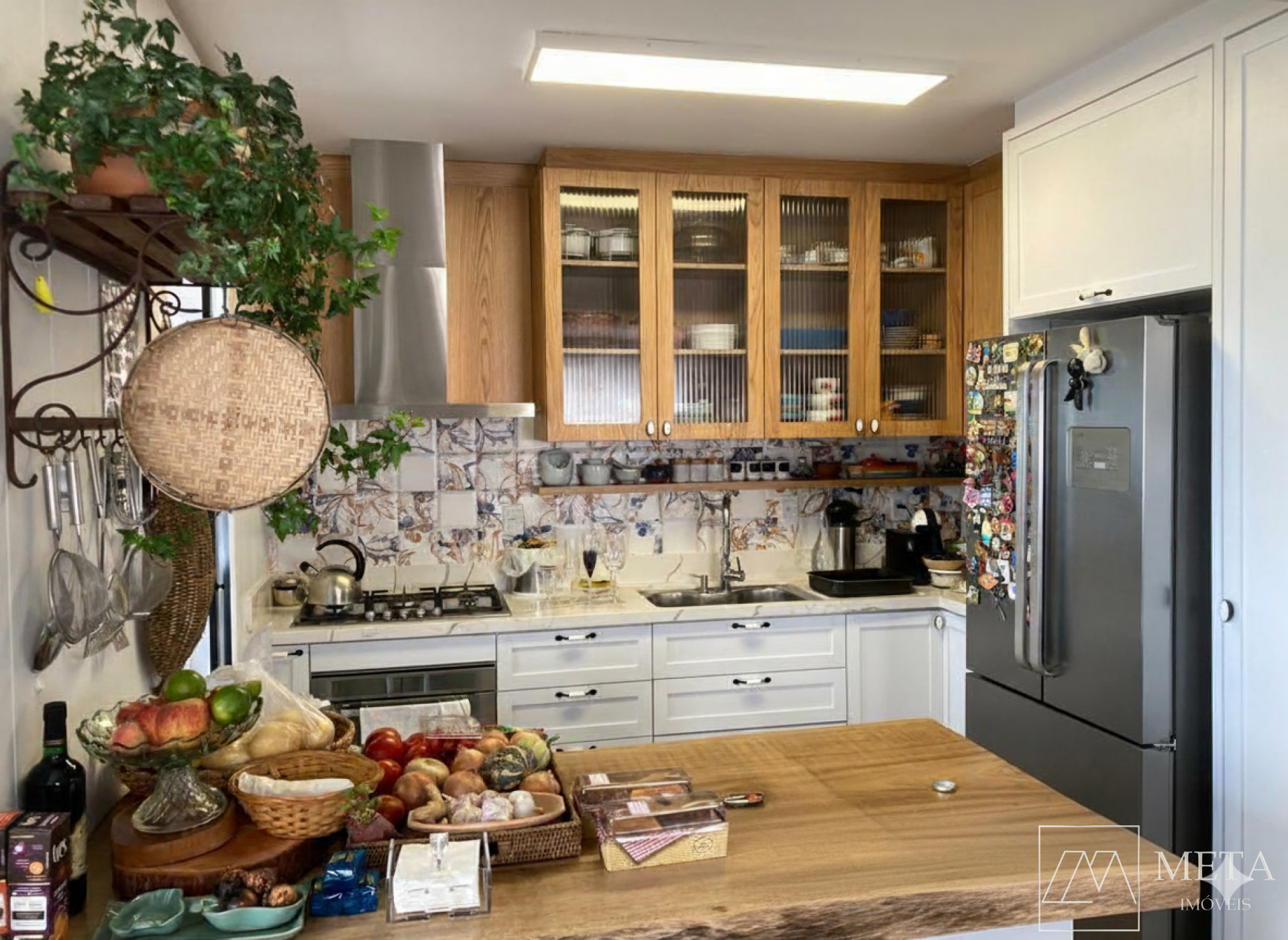 Apartamento com 3 dormitórios (1 suíte) em Campinas-São José/SC